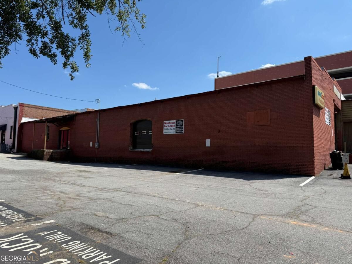 124-b Rome Street Property Photo 1