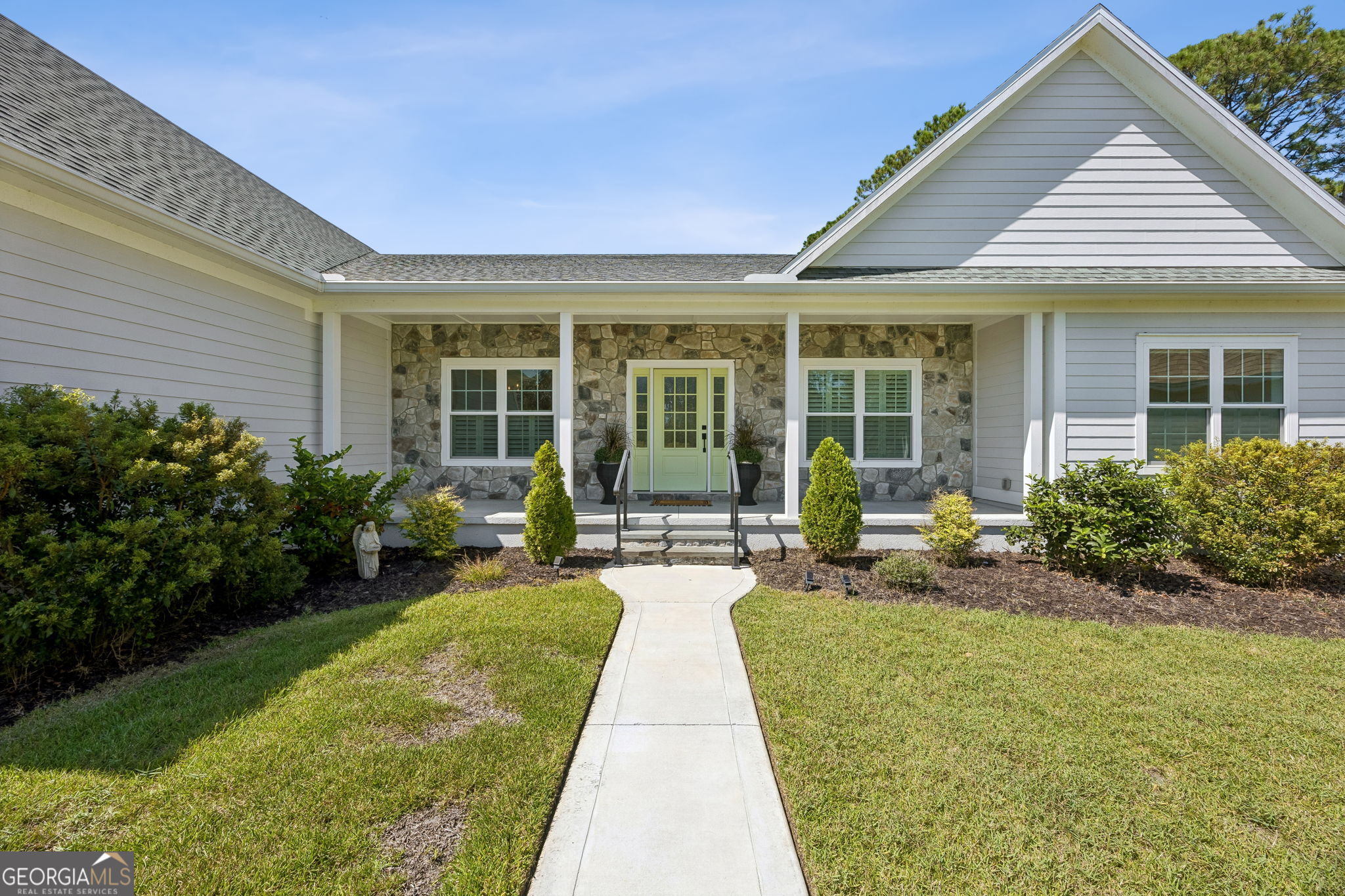 110 Bluebird Court Property Photo 3