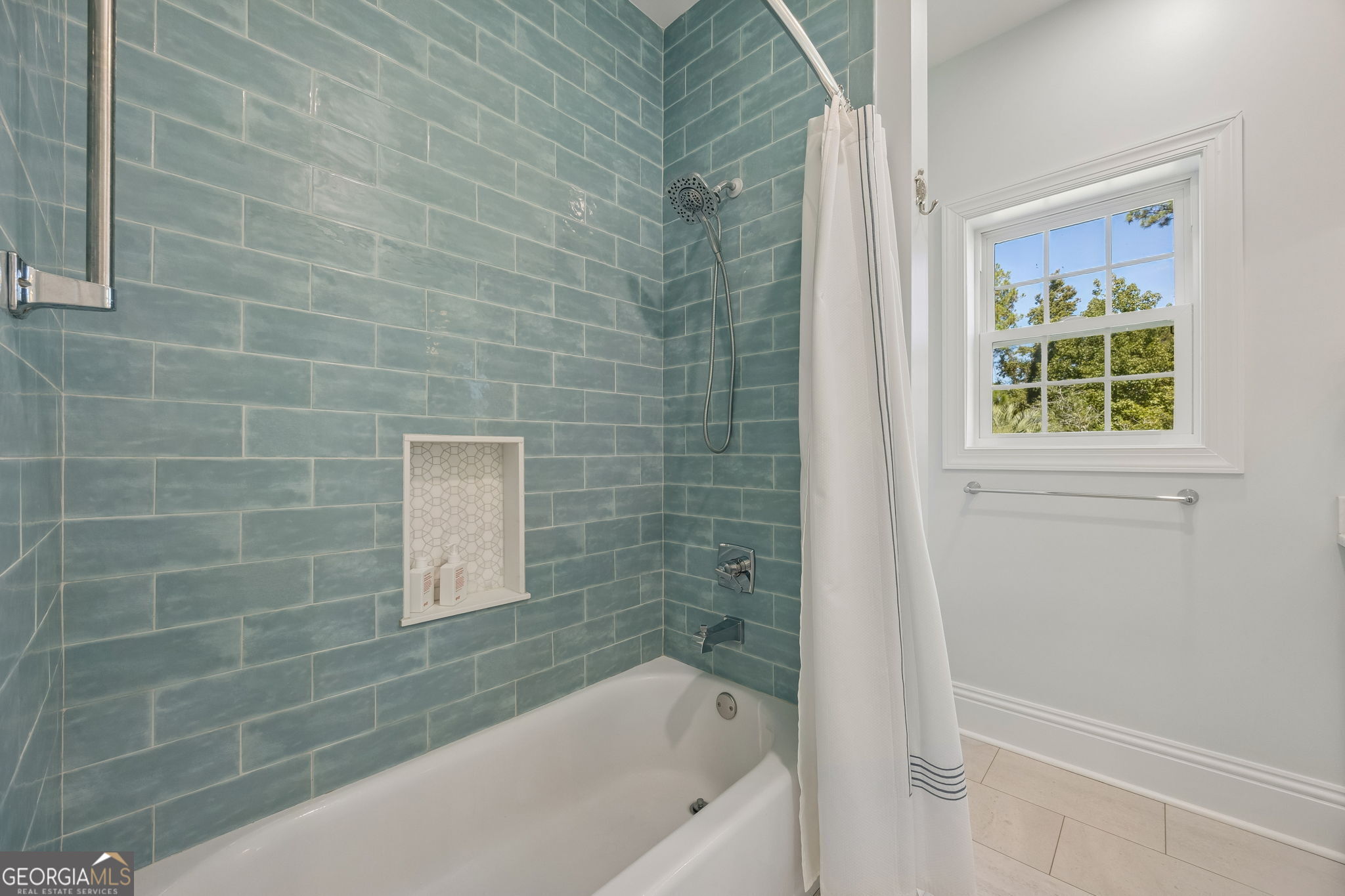 110 Bluebird Court Property Photo 37