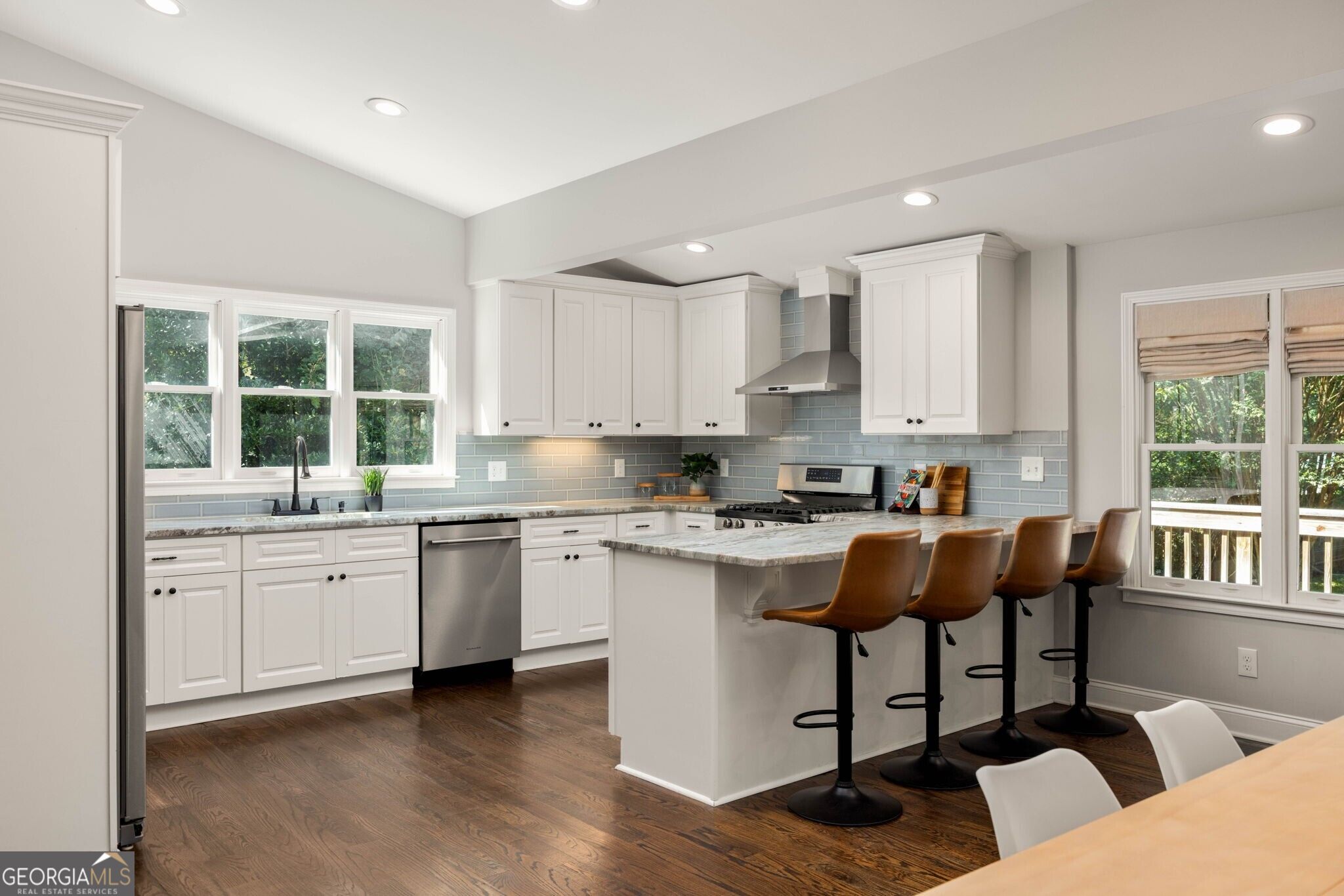 1241 Oldfield Road Property Photo 11