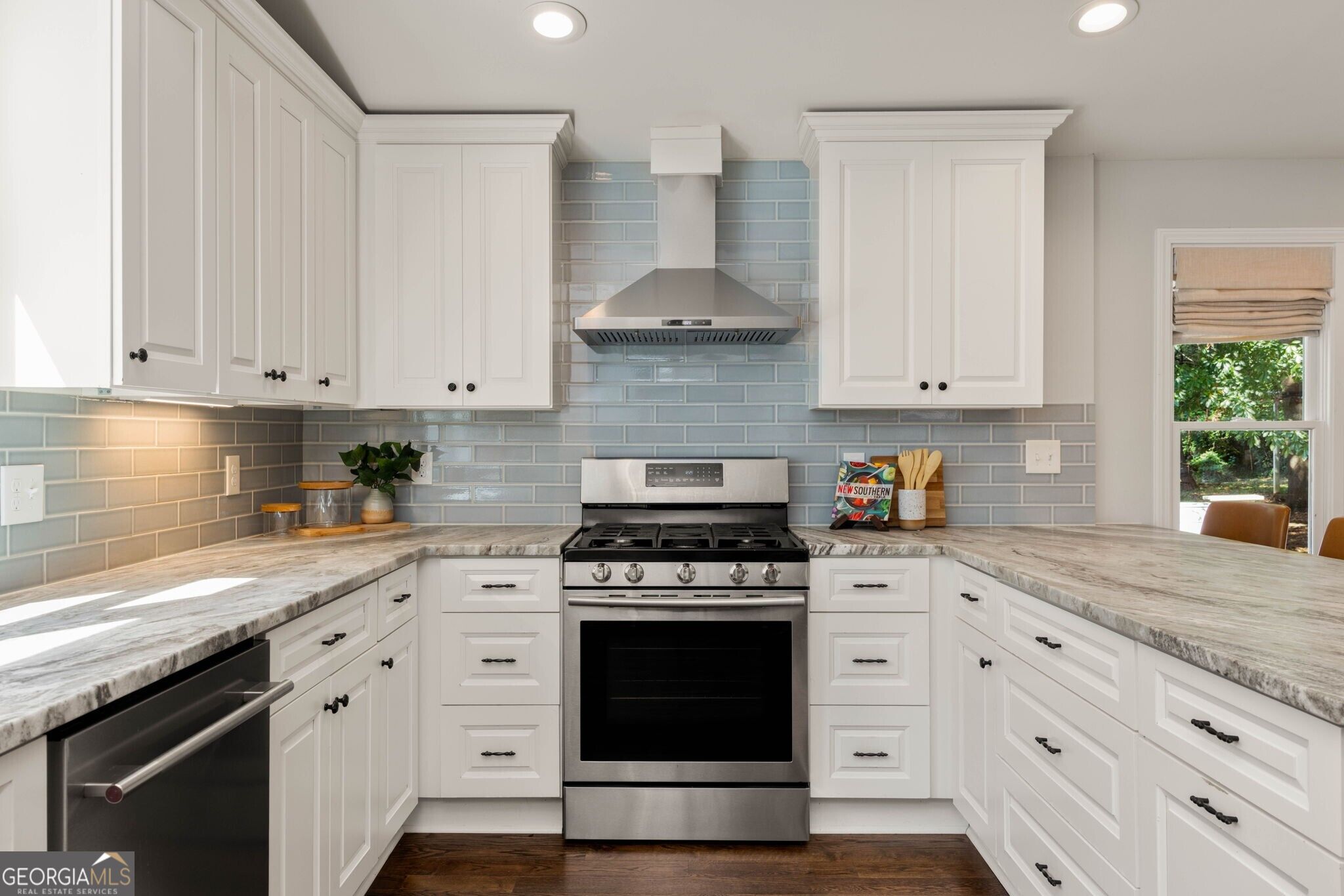 1241 Oldfield Road Property Photo 14