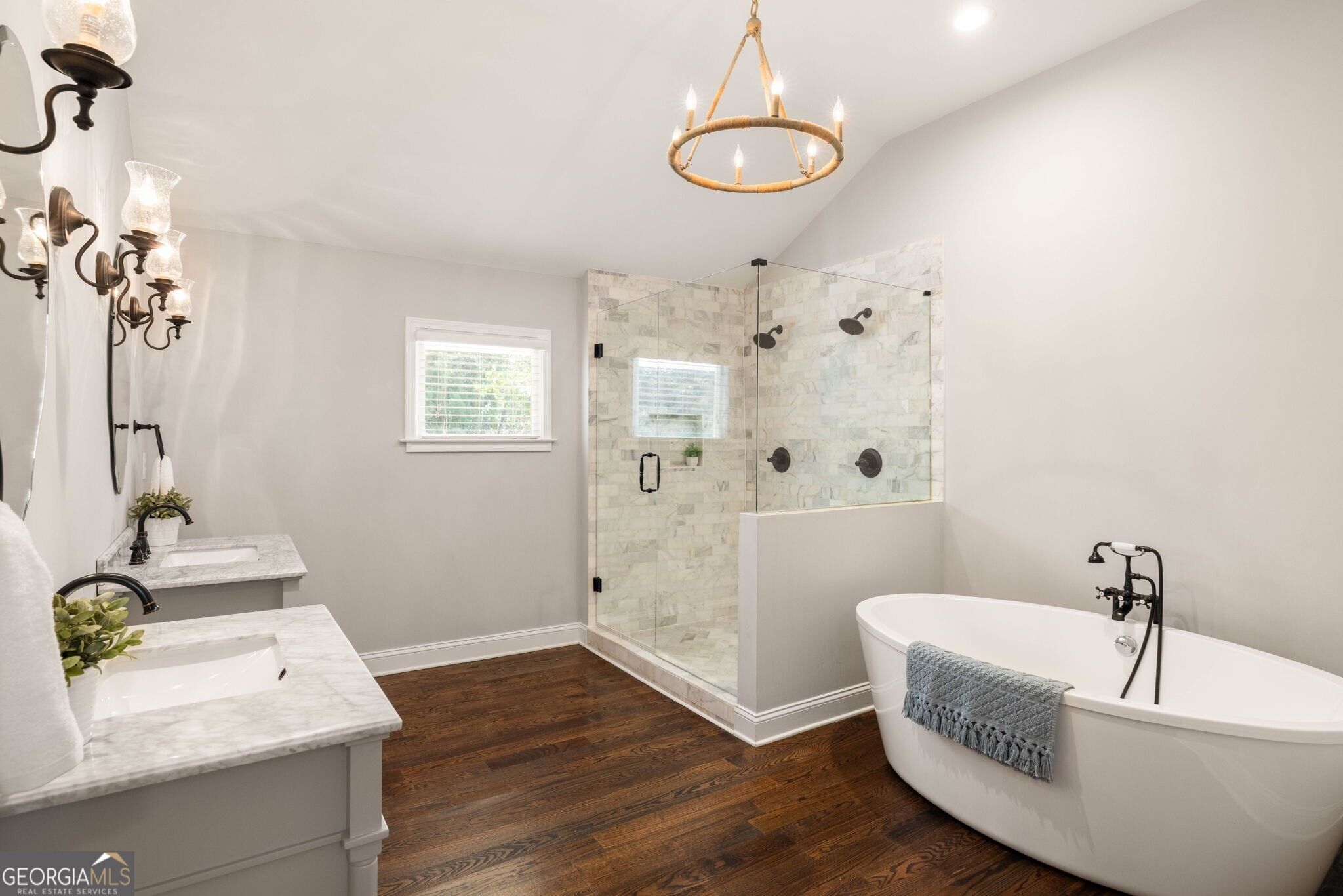 1241 Oldfield Road Property Photo 19