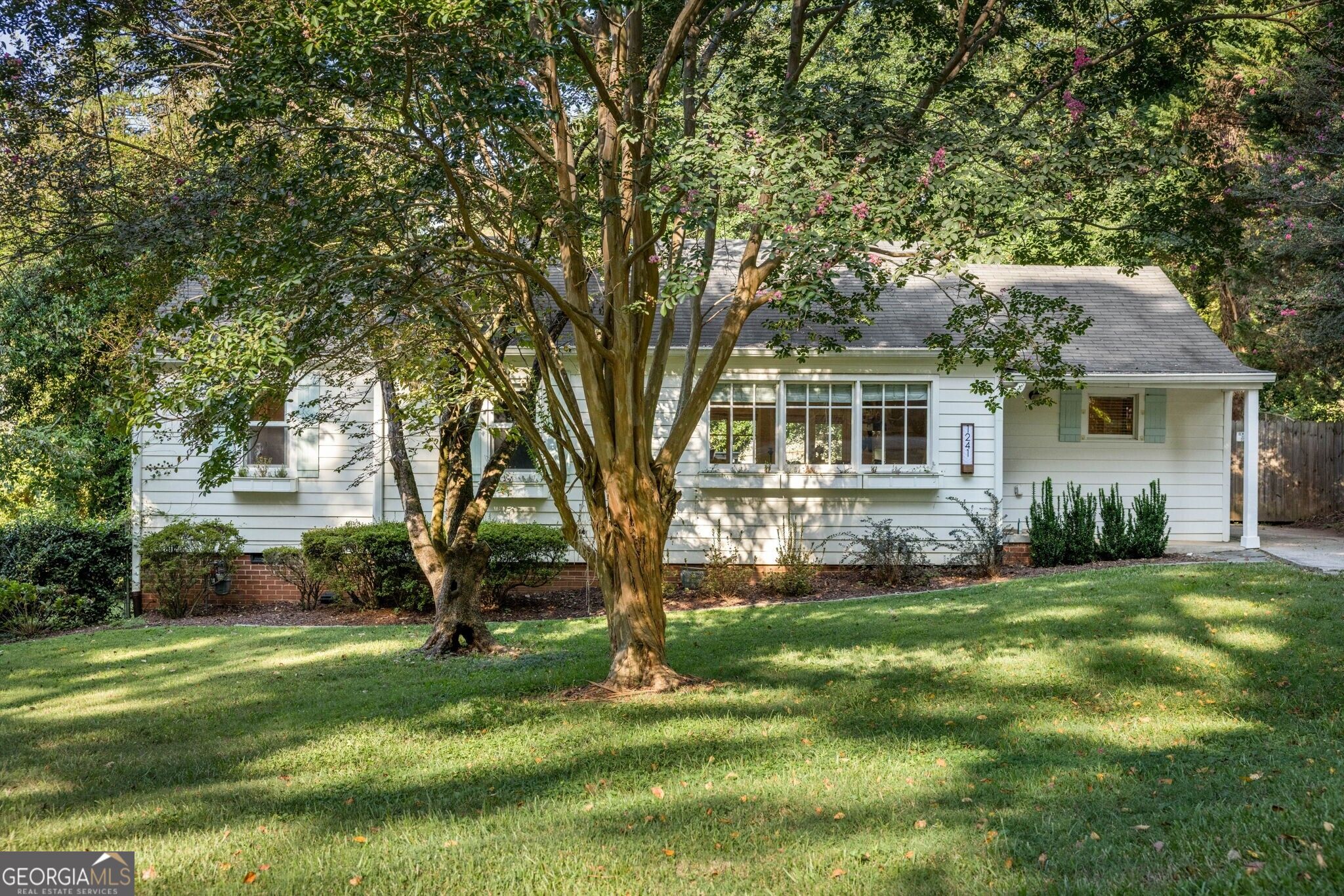 1241 Oldfield Road Property Photo 39