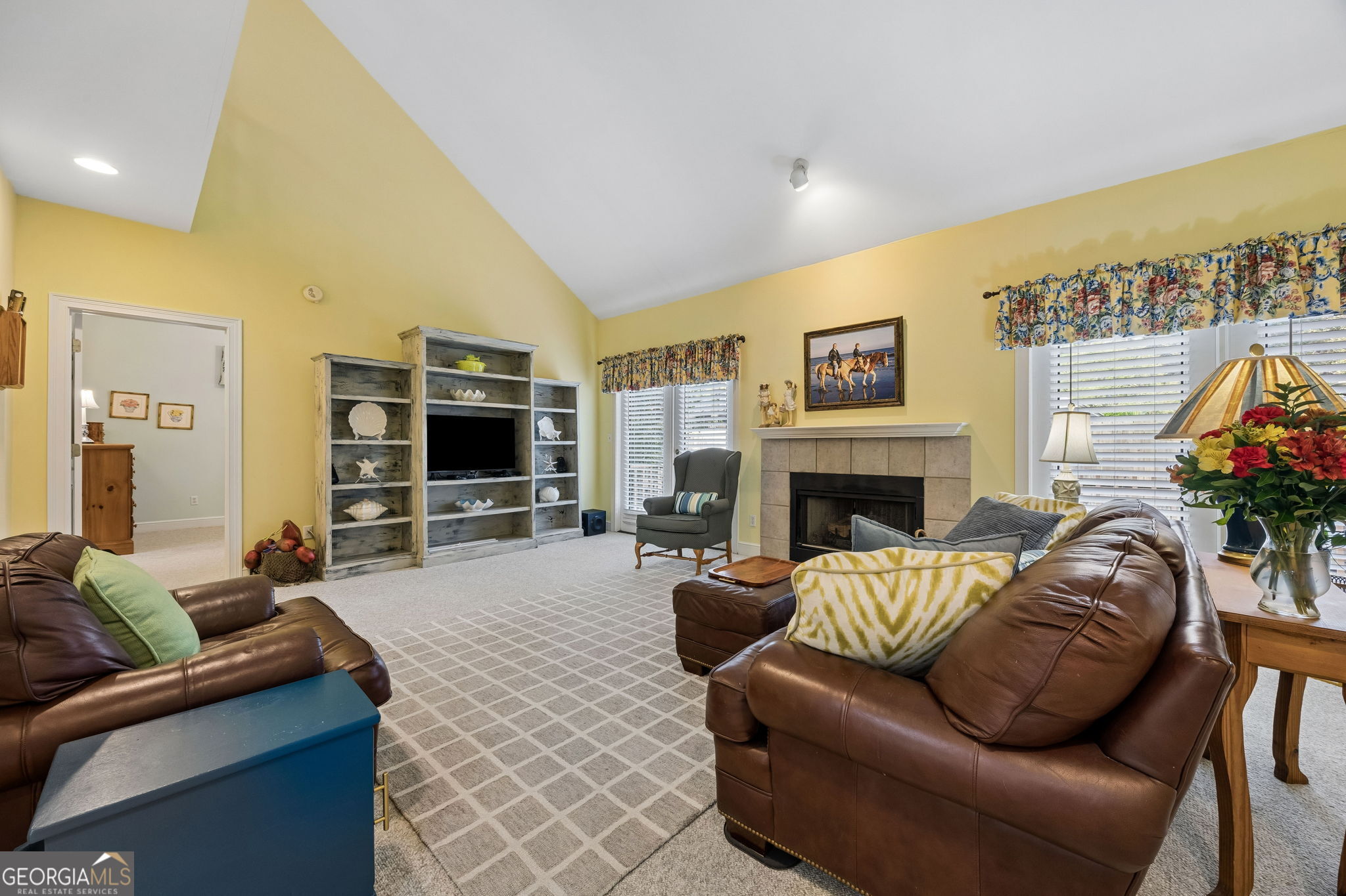 155 Shadow Wood Bend Property Photo 12