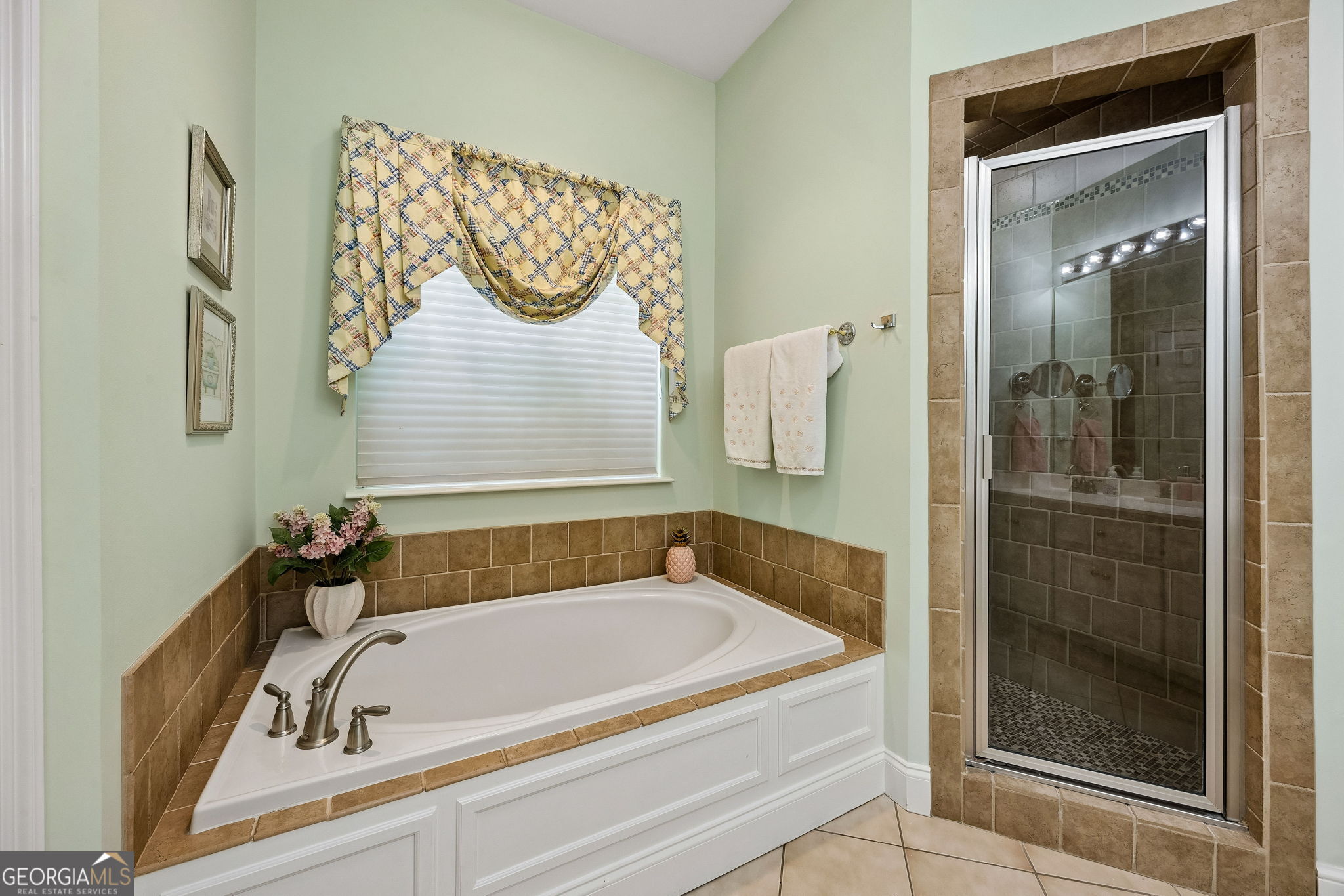 155 Shadow Wood Bend Property Photo 34
