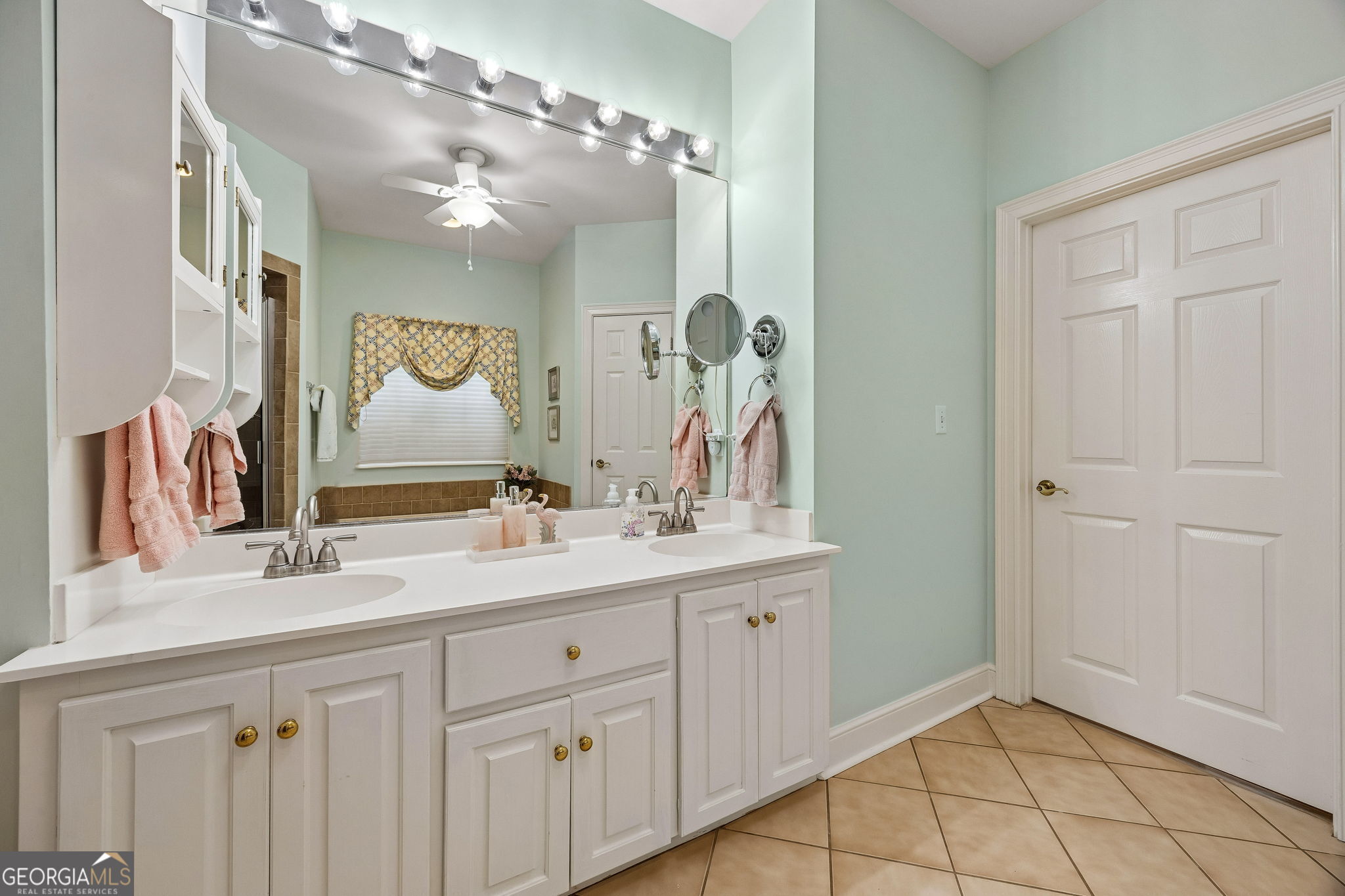 155 Shadow Wood Bend Property Photo 36