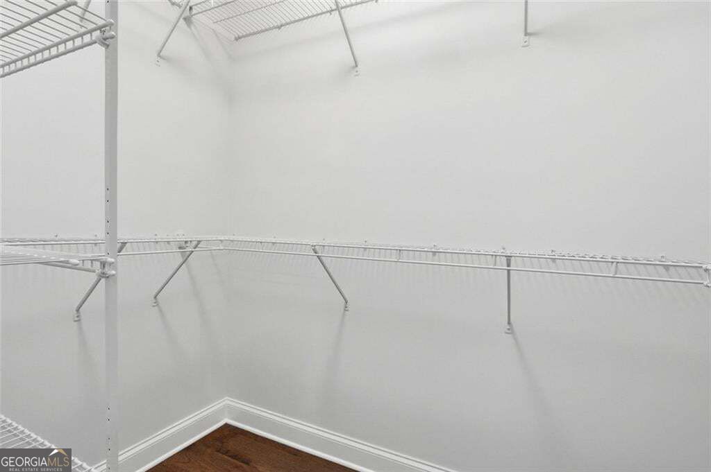 579 Broadview Place Ne Property Photo 33