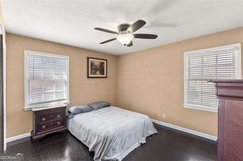 213 Cook Street Property Photo 22