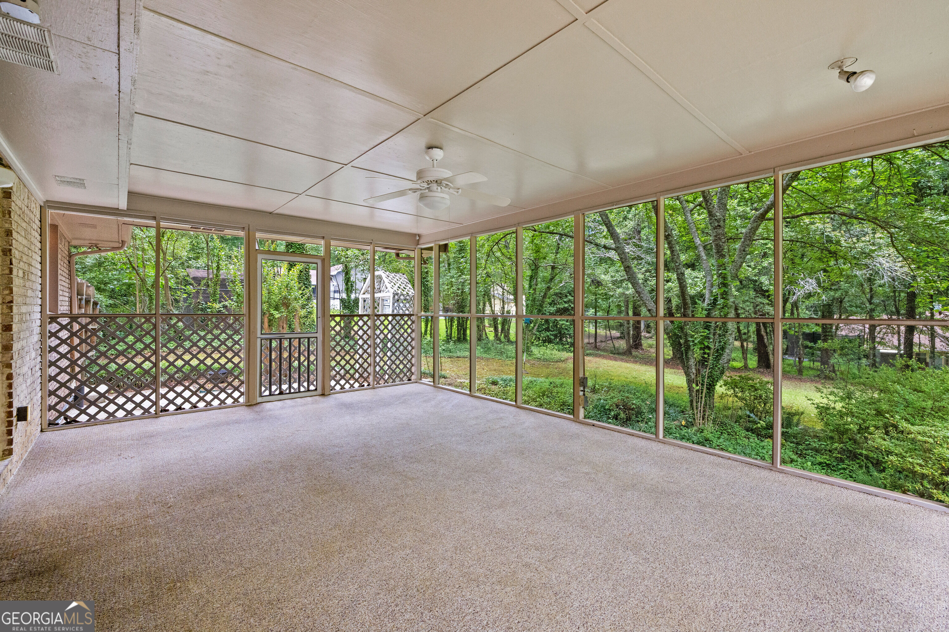 119 Hickory Avenue Property Photo 36