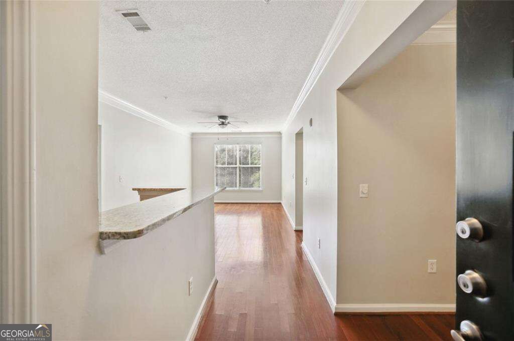 10 Perimeter Summit Boulevard Ne # 3206 Property Photo 3