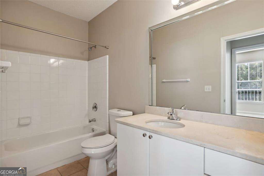 10 Perimeter Summit Boulevard Ne # 3206 Property Photo 20