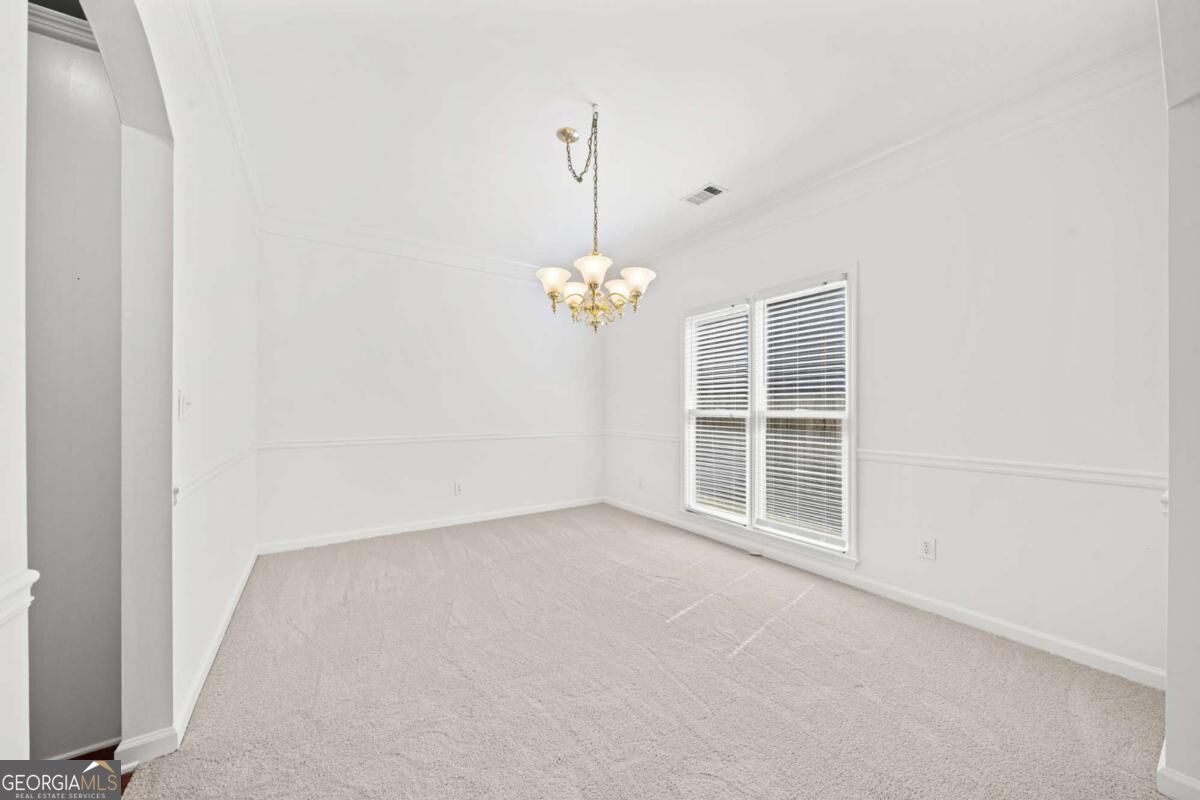 2212 Snug Harbor Ne Property Photo 9