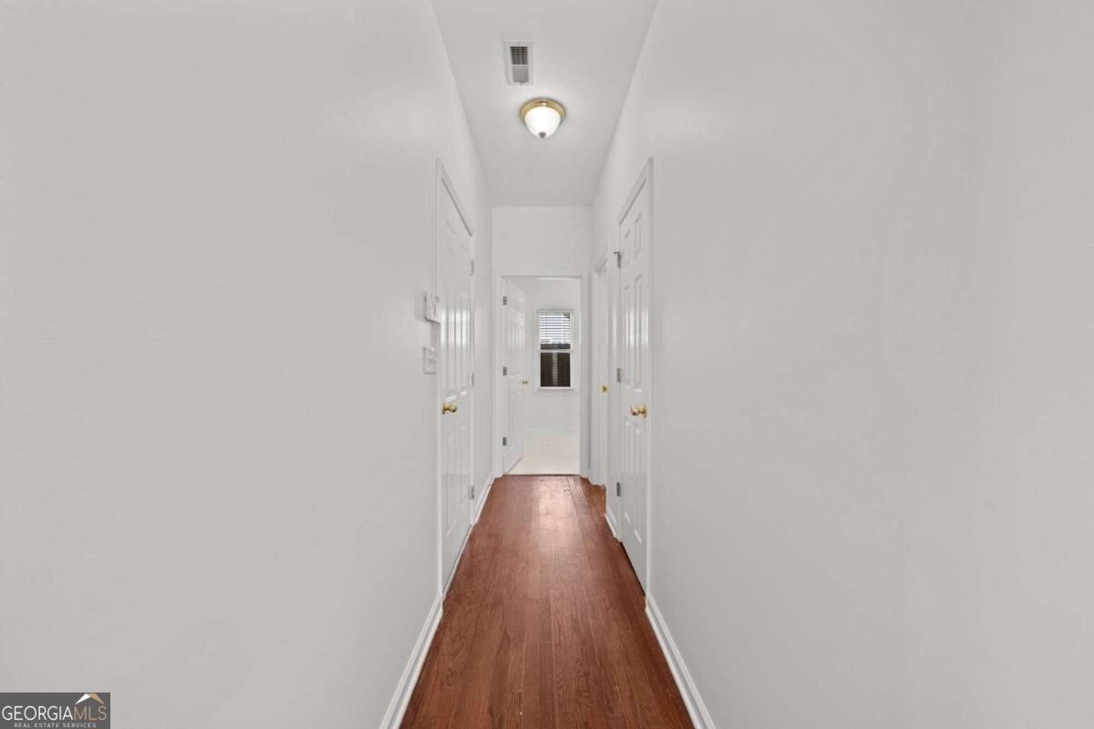 2212 Snug Harbor Ne Property Photo 11