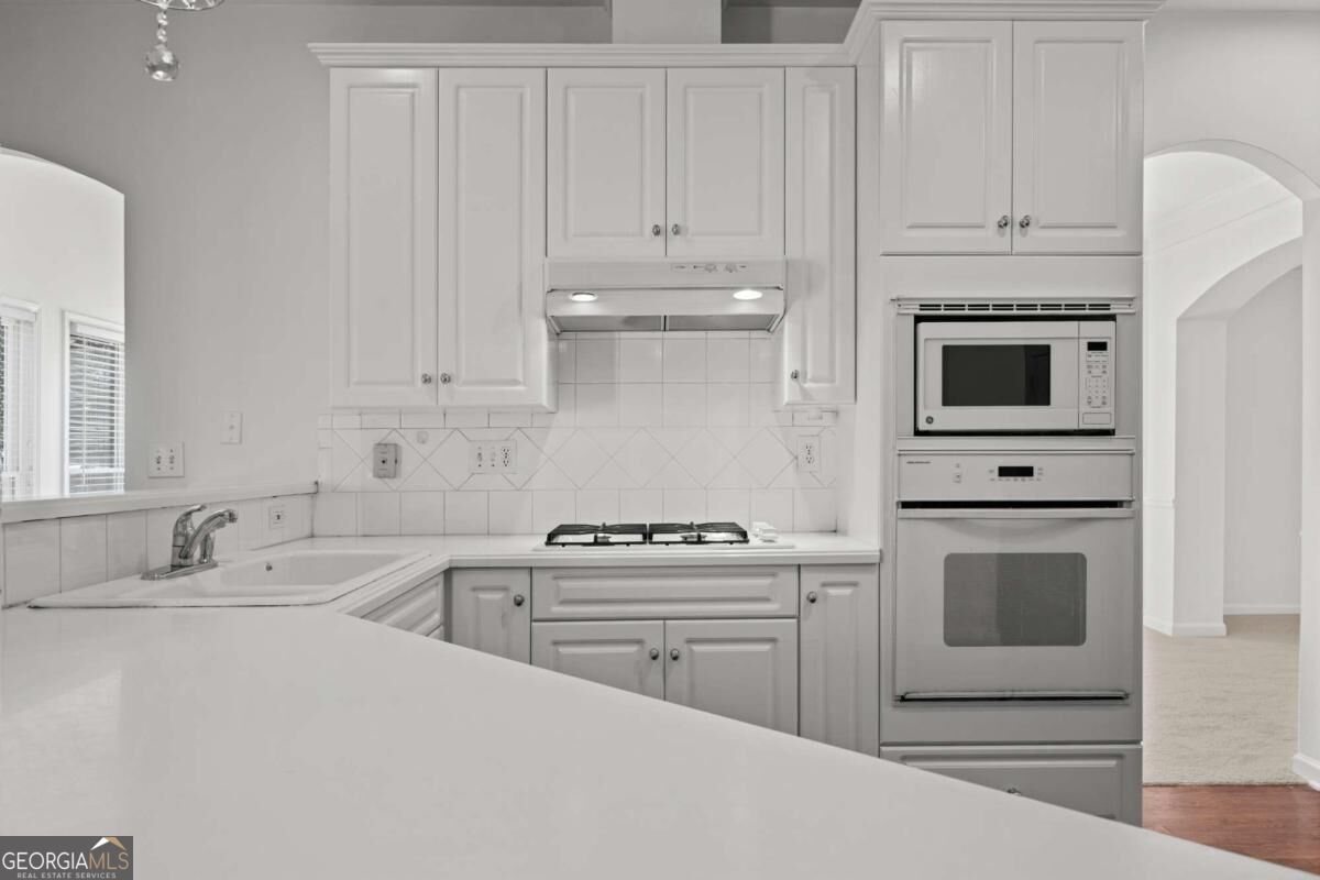 2212 Snug Harbor Ne Property Photo 13