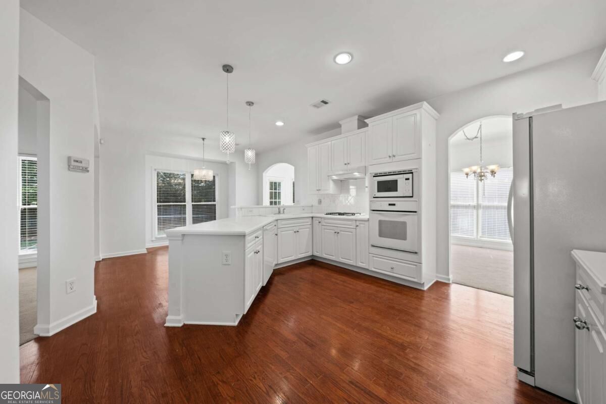 2212 Snug Harbor Ne Property Photo 14