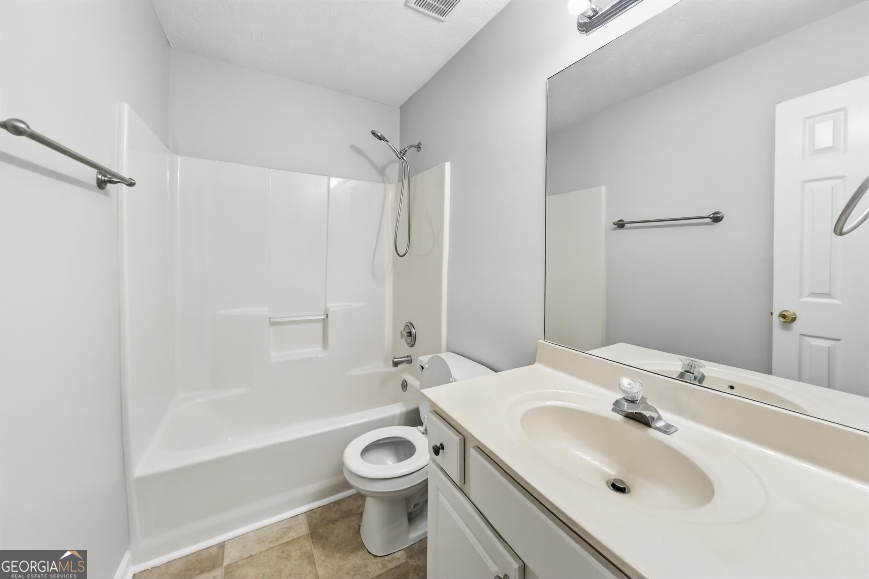 390 Oak Vista Court Property Photo 17