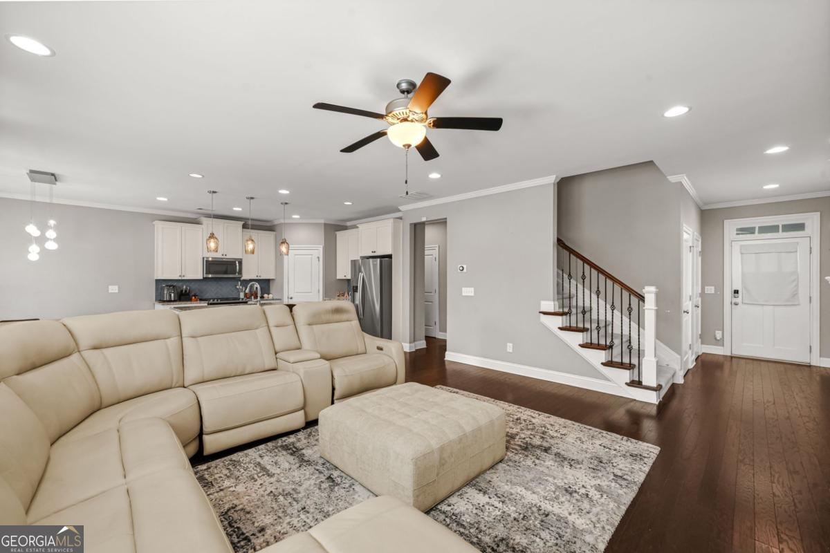 2032 Stanfield Avenue Nw Property Photo 7