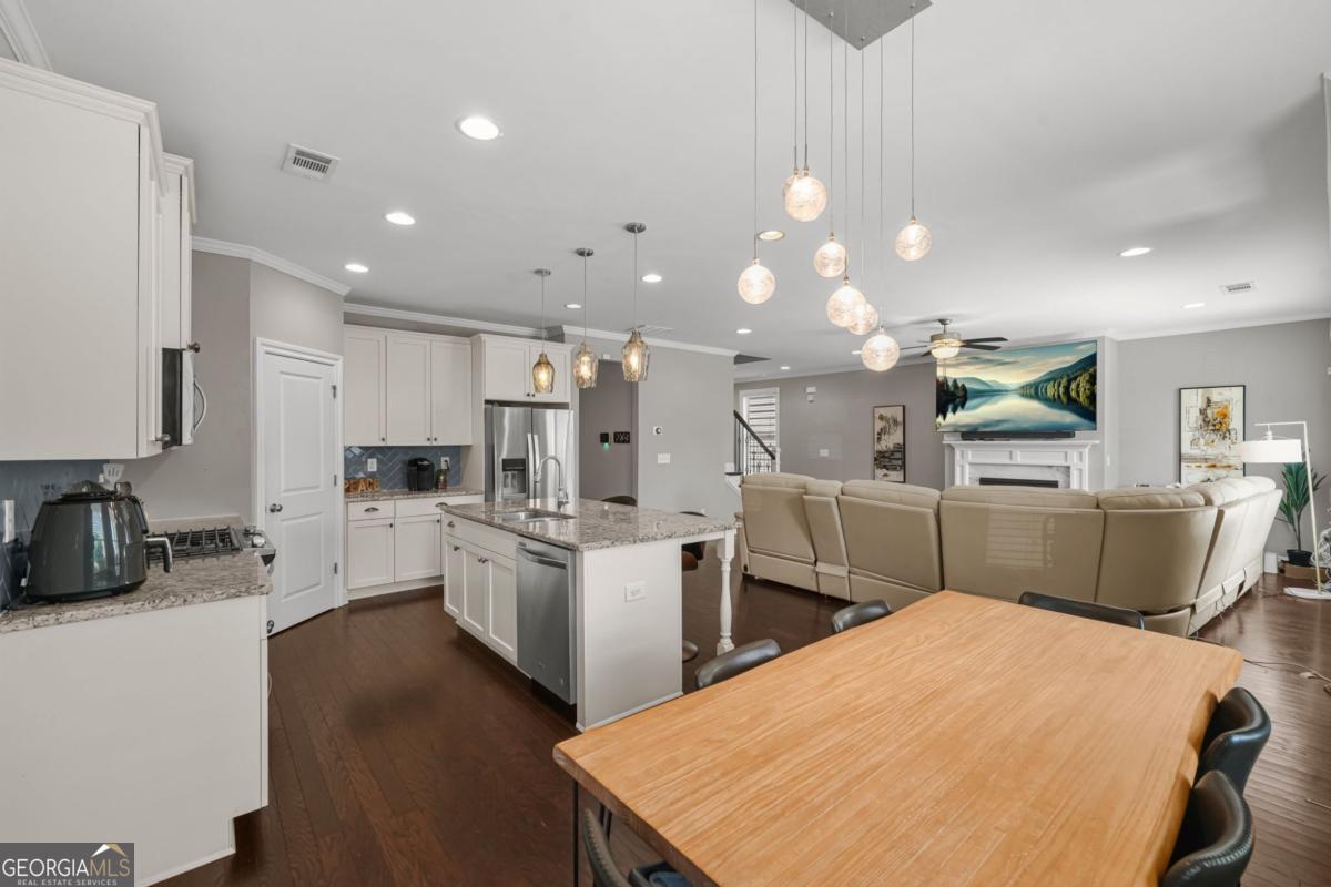 2032 Stanfield Avenue Nw Property Photo 13