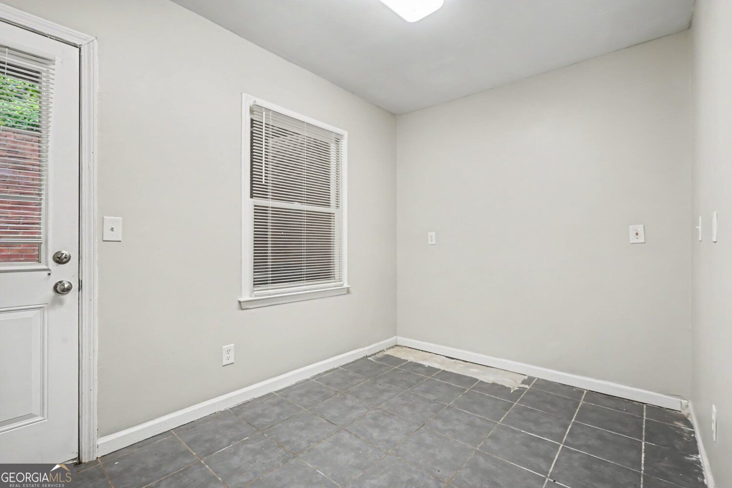 122 Davis Mill Court Property Photo 10