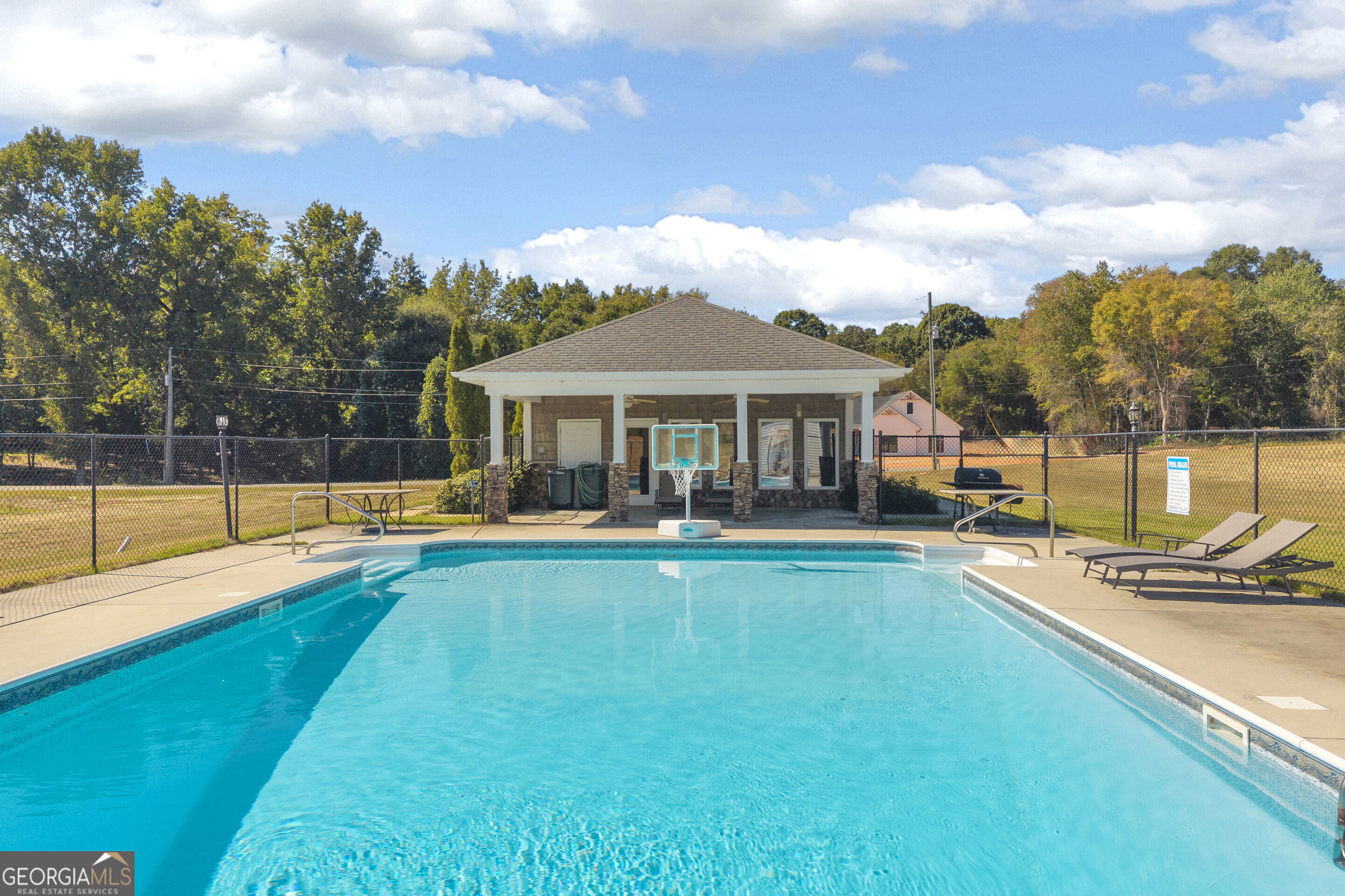 1651 Springfield Drive Property Photo 84