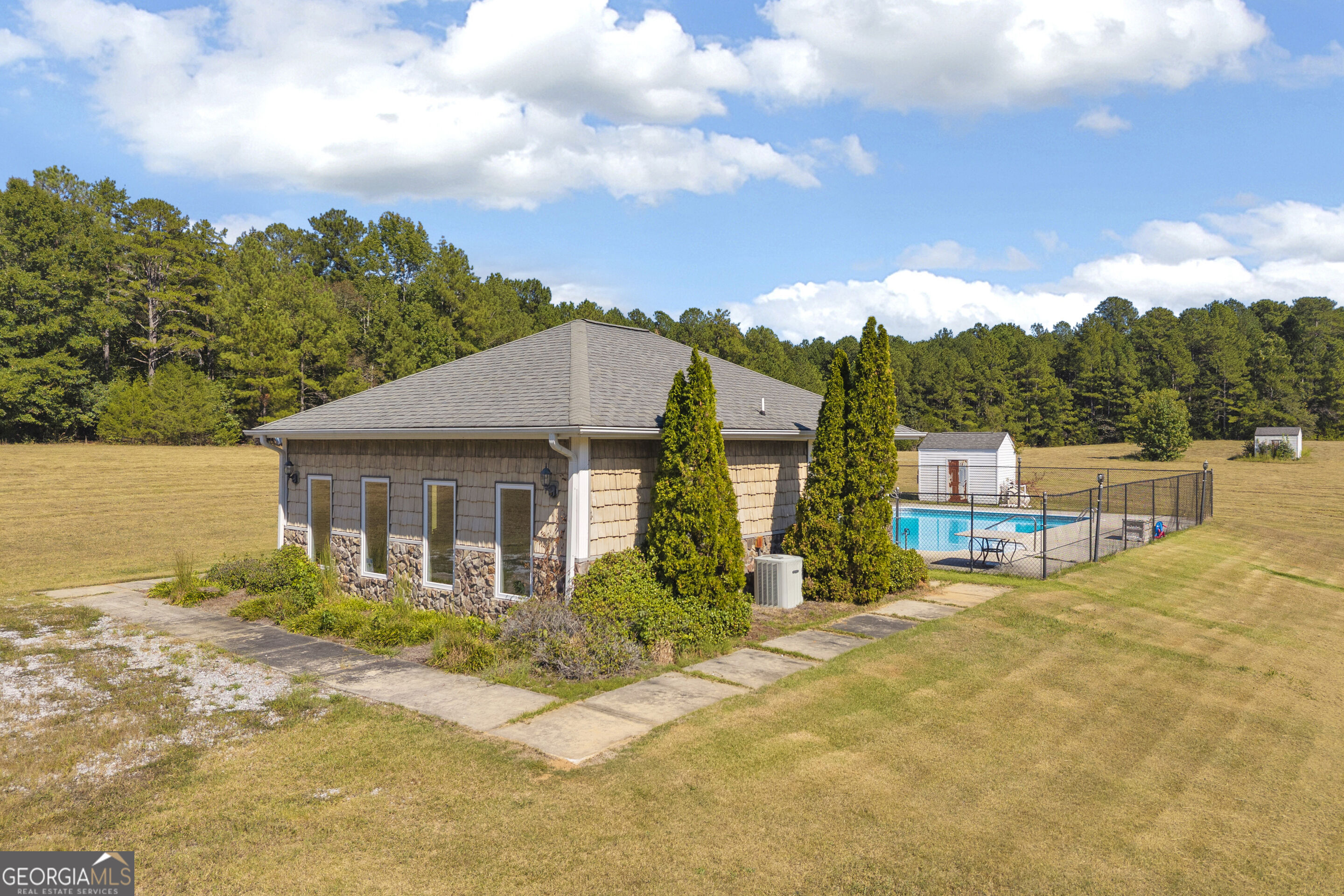 1651 Springfield Drive Property Photo 85