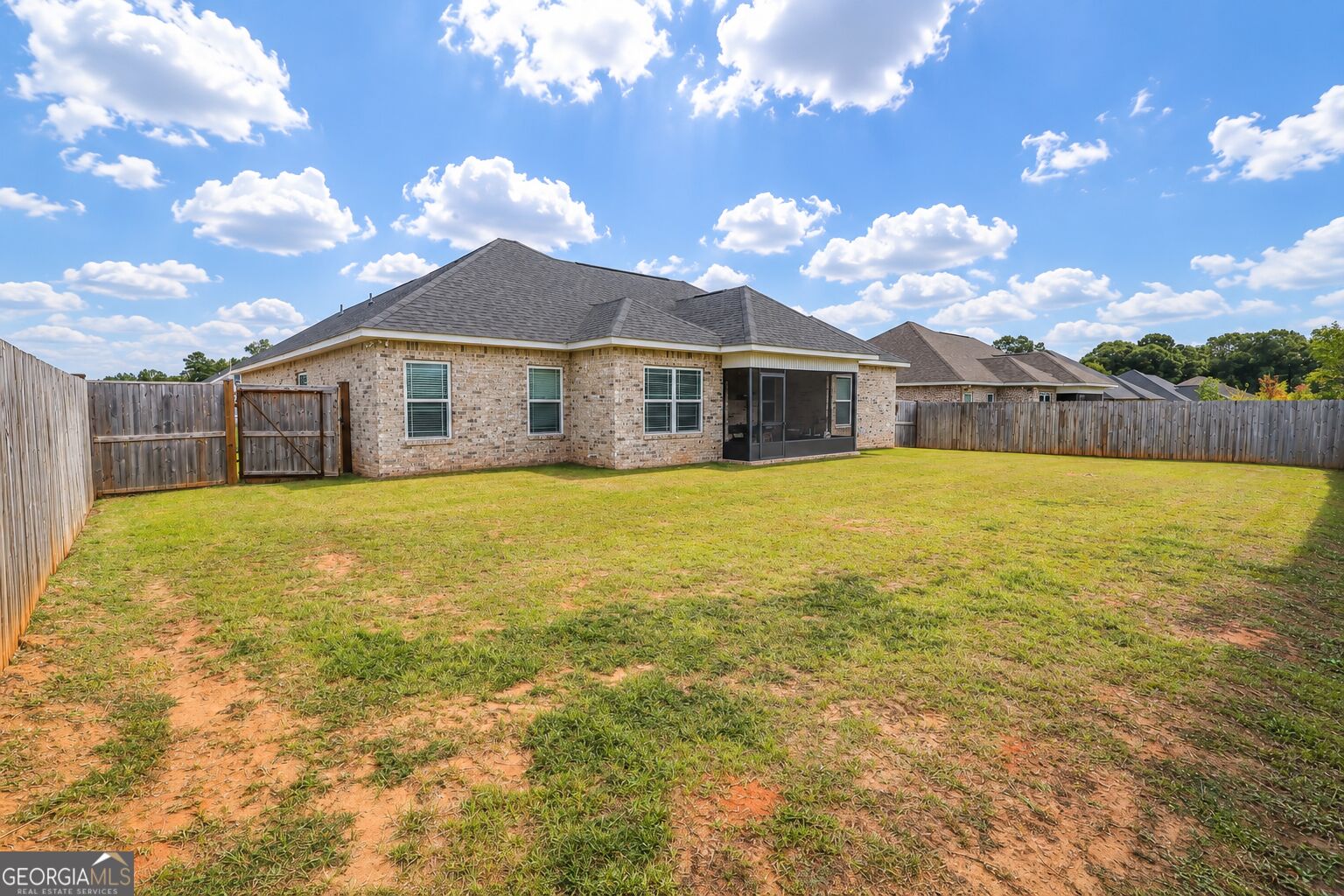 307 Ruger Place Property Photo 9