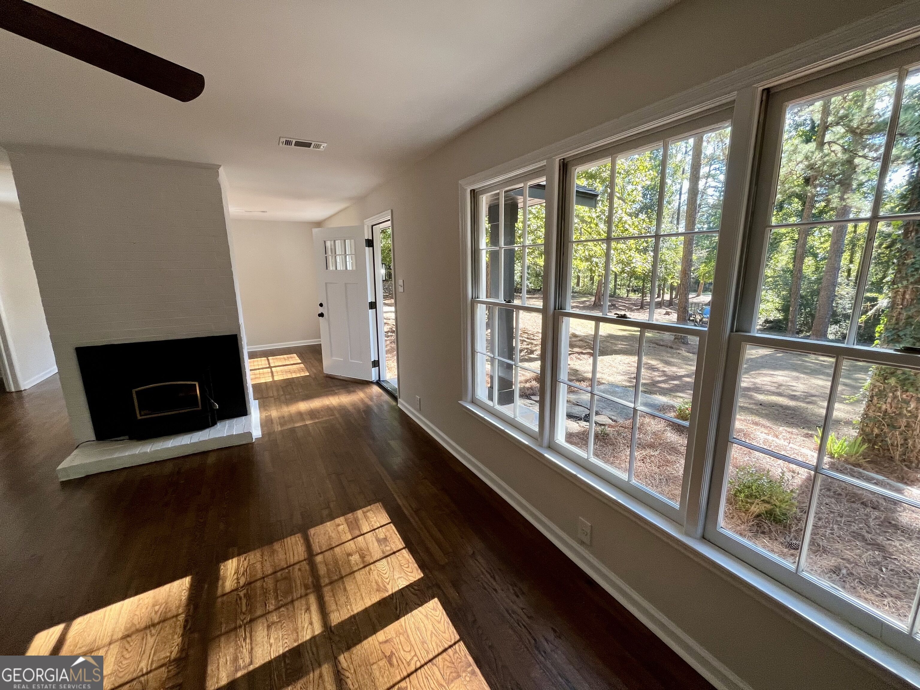 2422 Williams Mill Road Property Photo 13