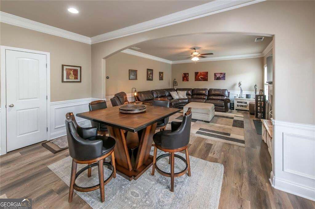 4230 Hopewell Manor Drive Property Photo 3