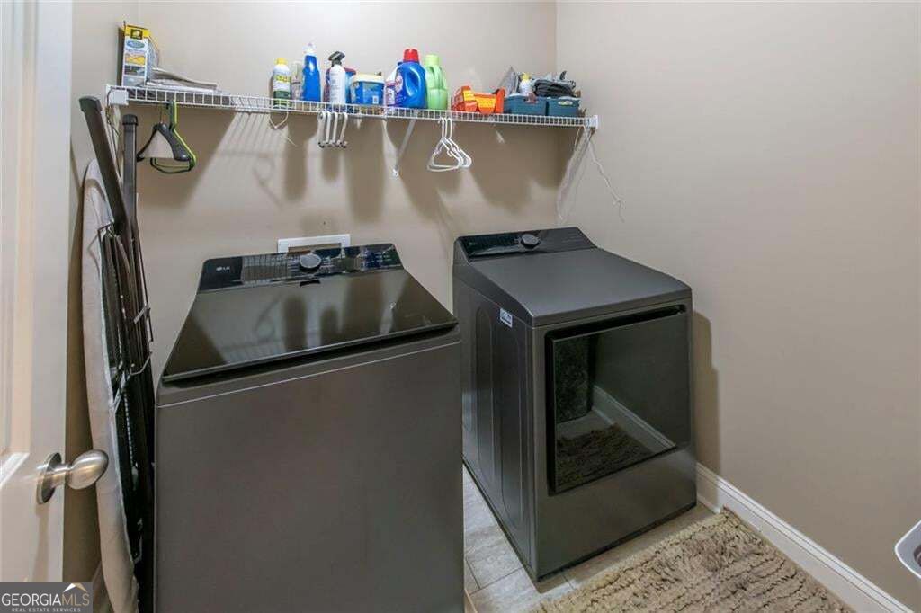 4230 Hopewell Manor Drive Property Photo 23