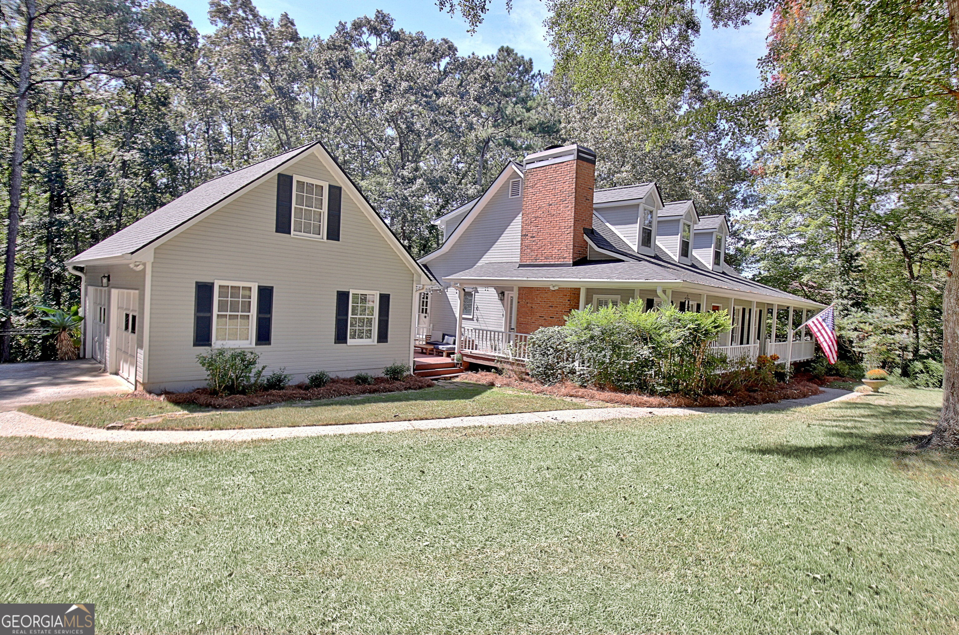 175 Chimney Springs Property Photo 4