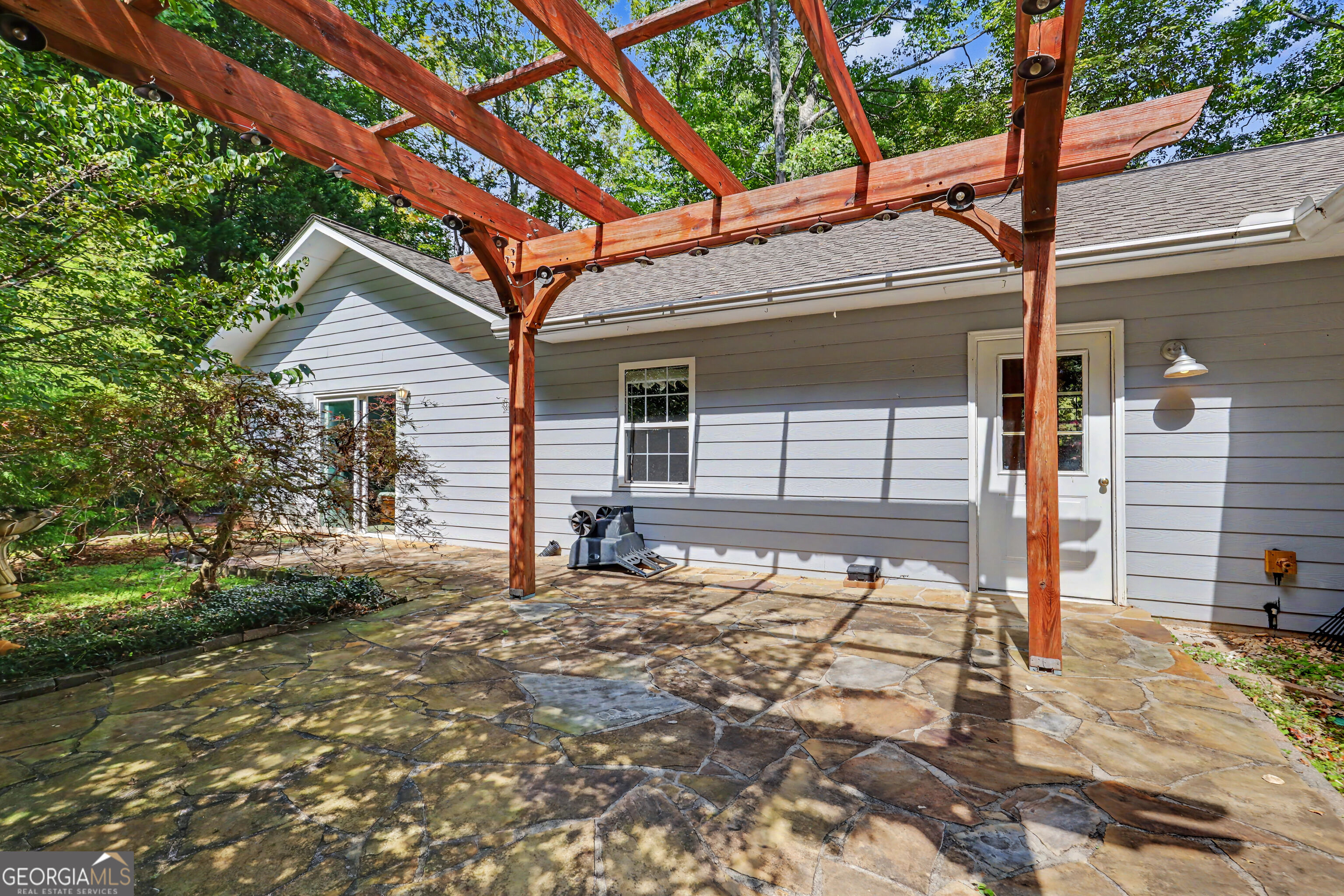 6961 Wood Lake Circle Property Photo 16