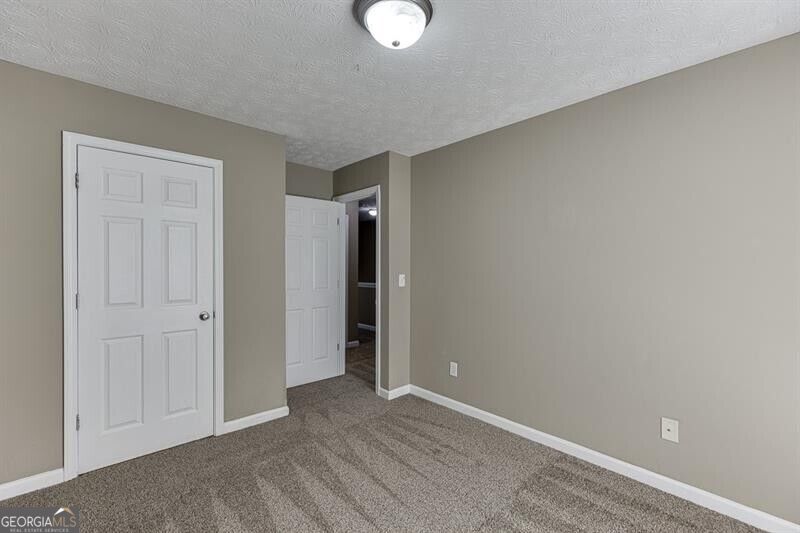 2883 Creek Bottom Court Property Photo 25