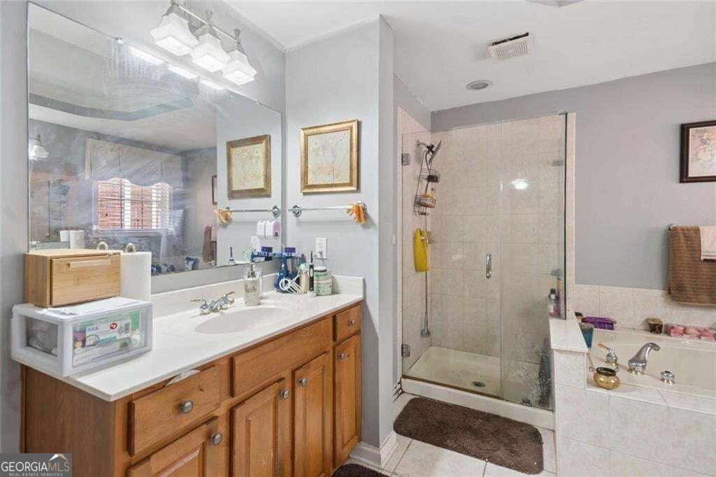7627 Waterlace Drive Property Photo 30