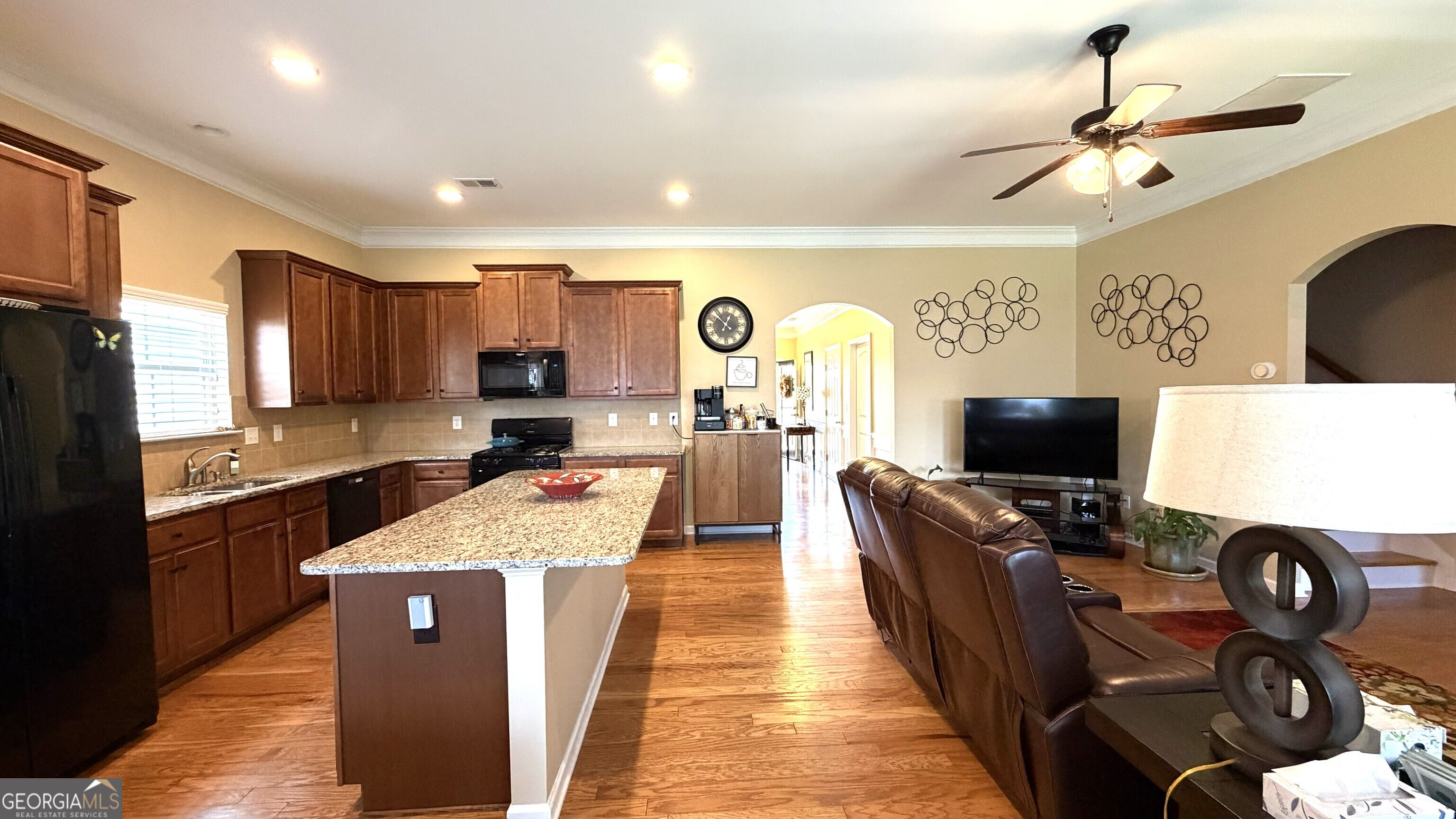 1229 Sonoma Lane Property Photo 10
