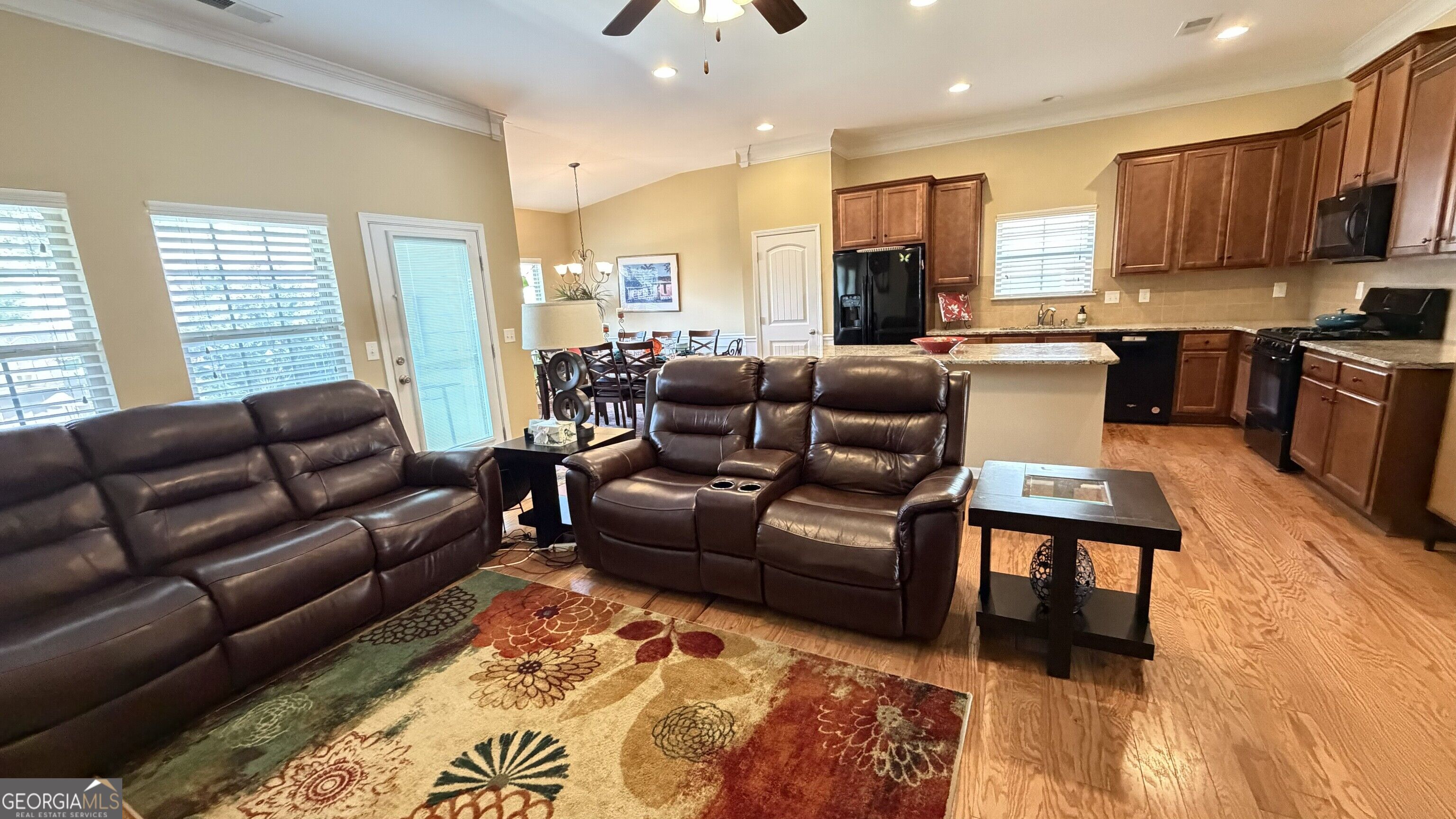 1229 Sonoma Lane Property Photo 11
