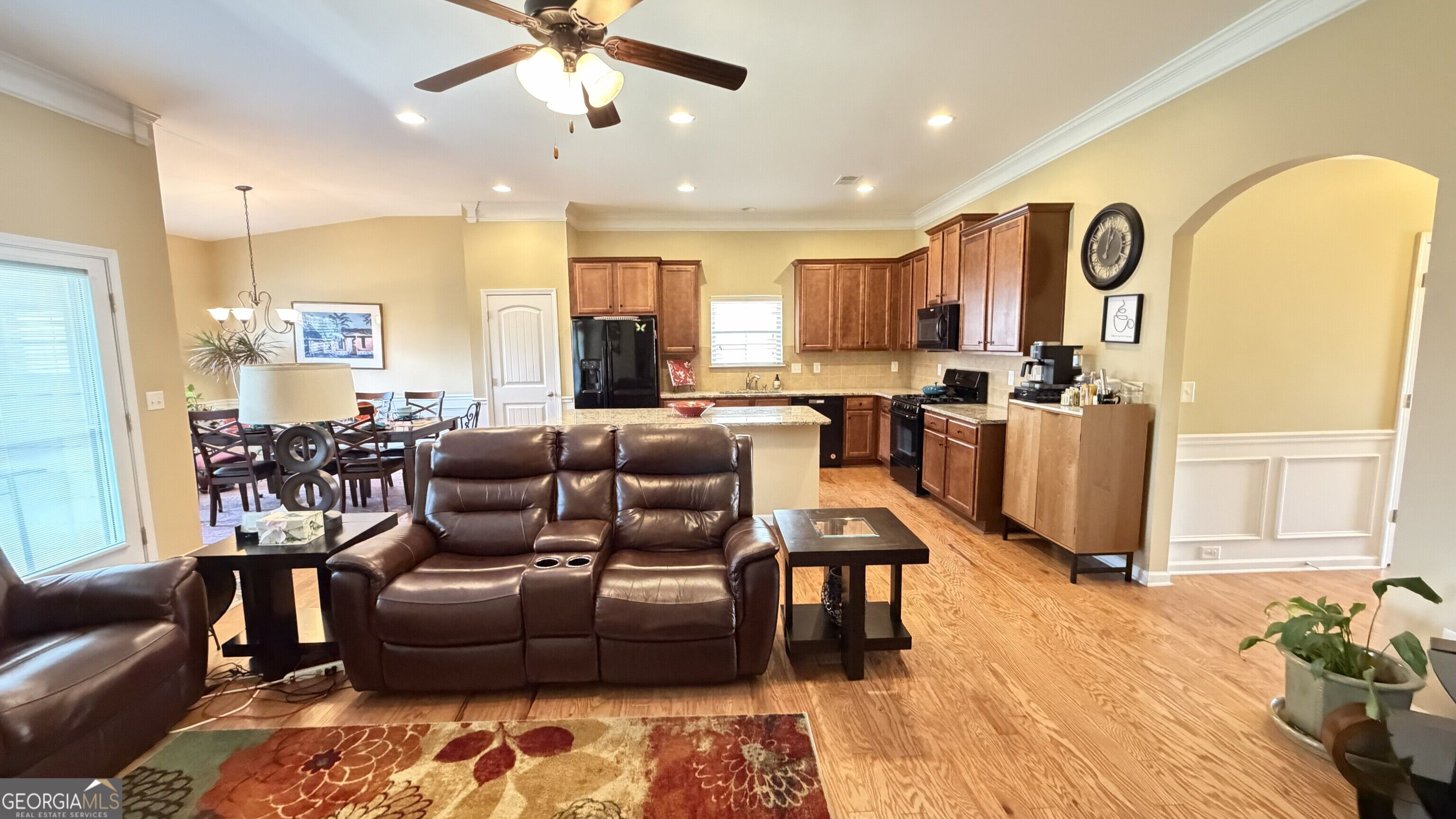 1229 Sonoma Lane Property Photo 12