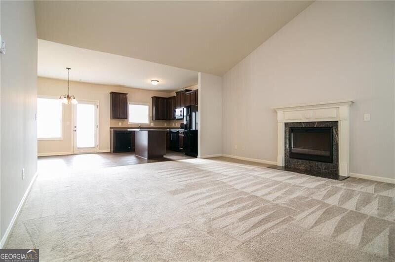 730 Walnut Woods Drive Property Photo 4