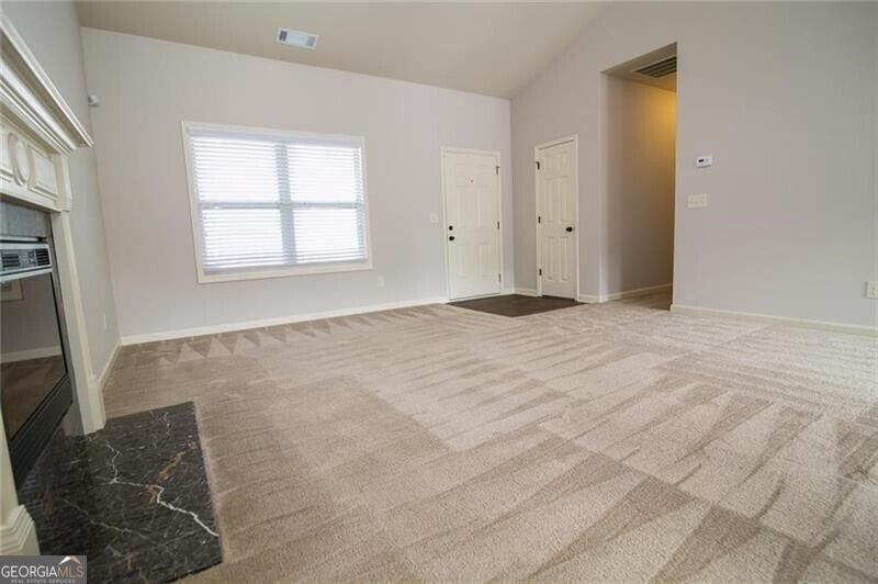 730 Walnut Woods Drive Property Photo 9
