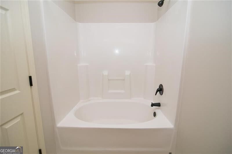 730 Walnut Woods Drive Property Photo 29