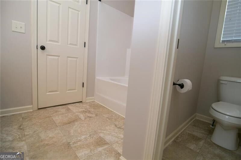 730 Walnut Woods Drive Property Photo 31
