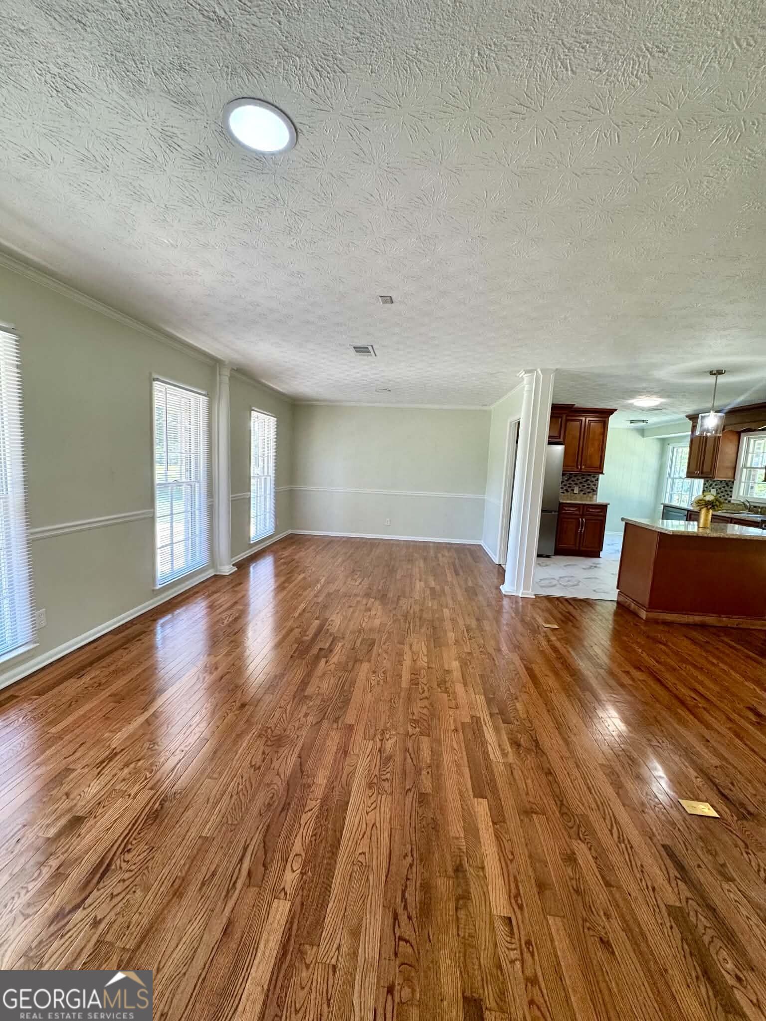 306 Brookwood Drive Property Photo 11