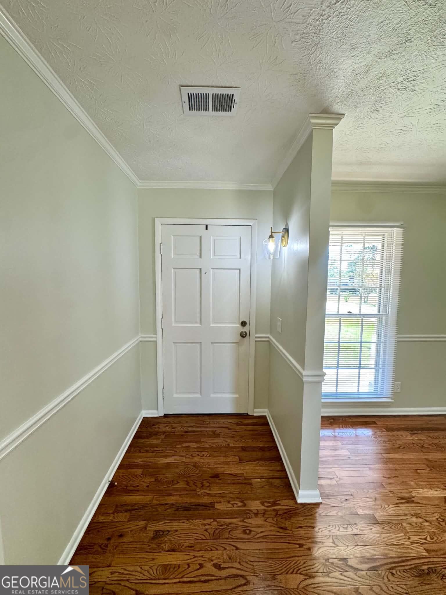 306 Brookwood Drive Property Photo 14