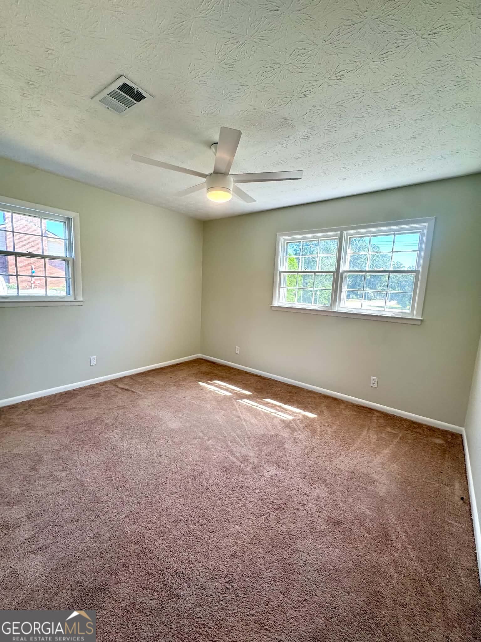 306 Brookwood Drive Property Photo 17
