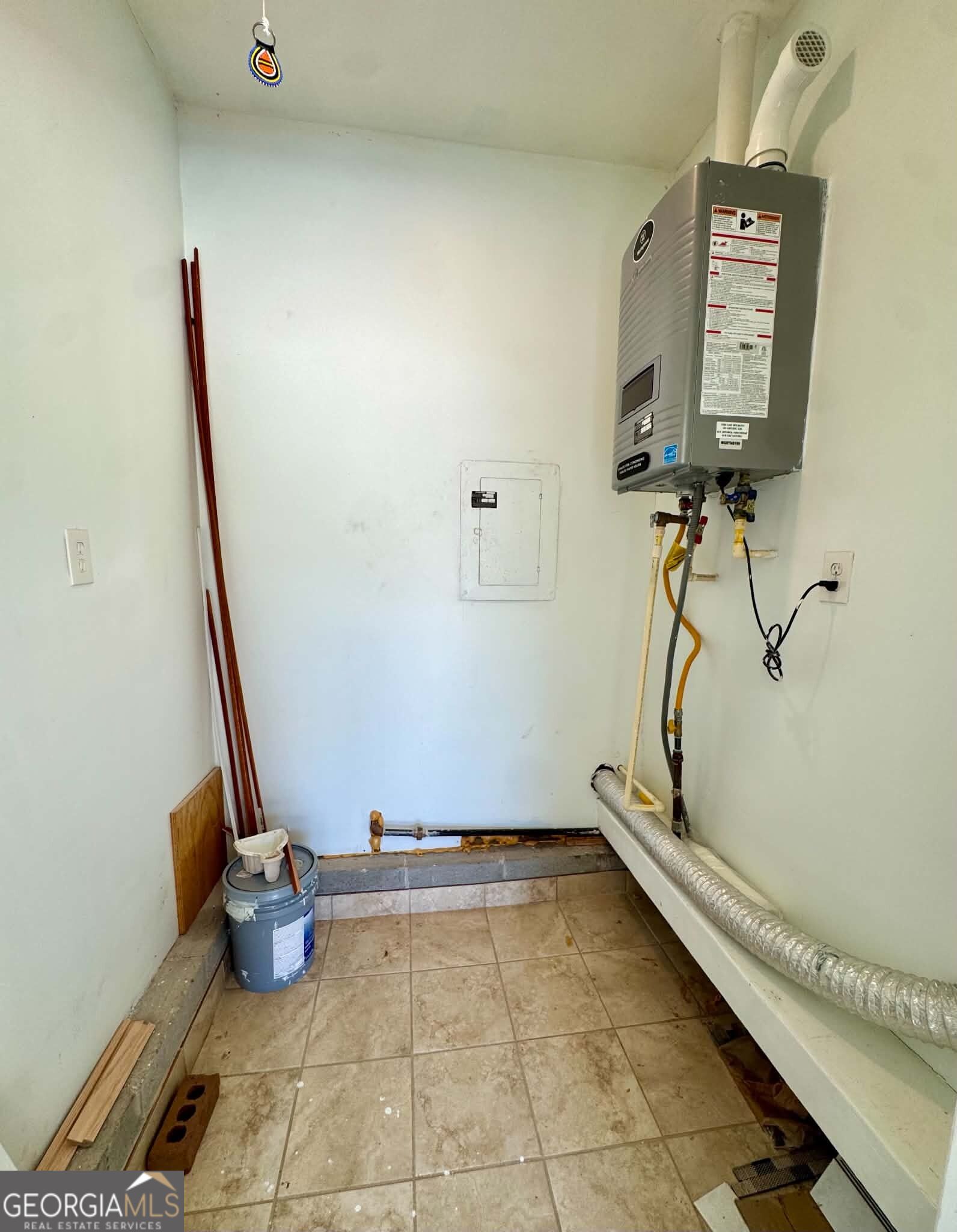 306 Brookwood Drive Property Photo 29