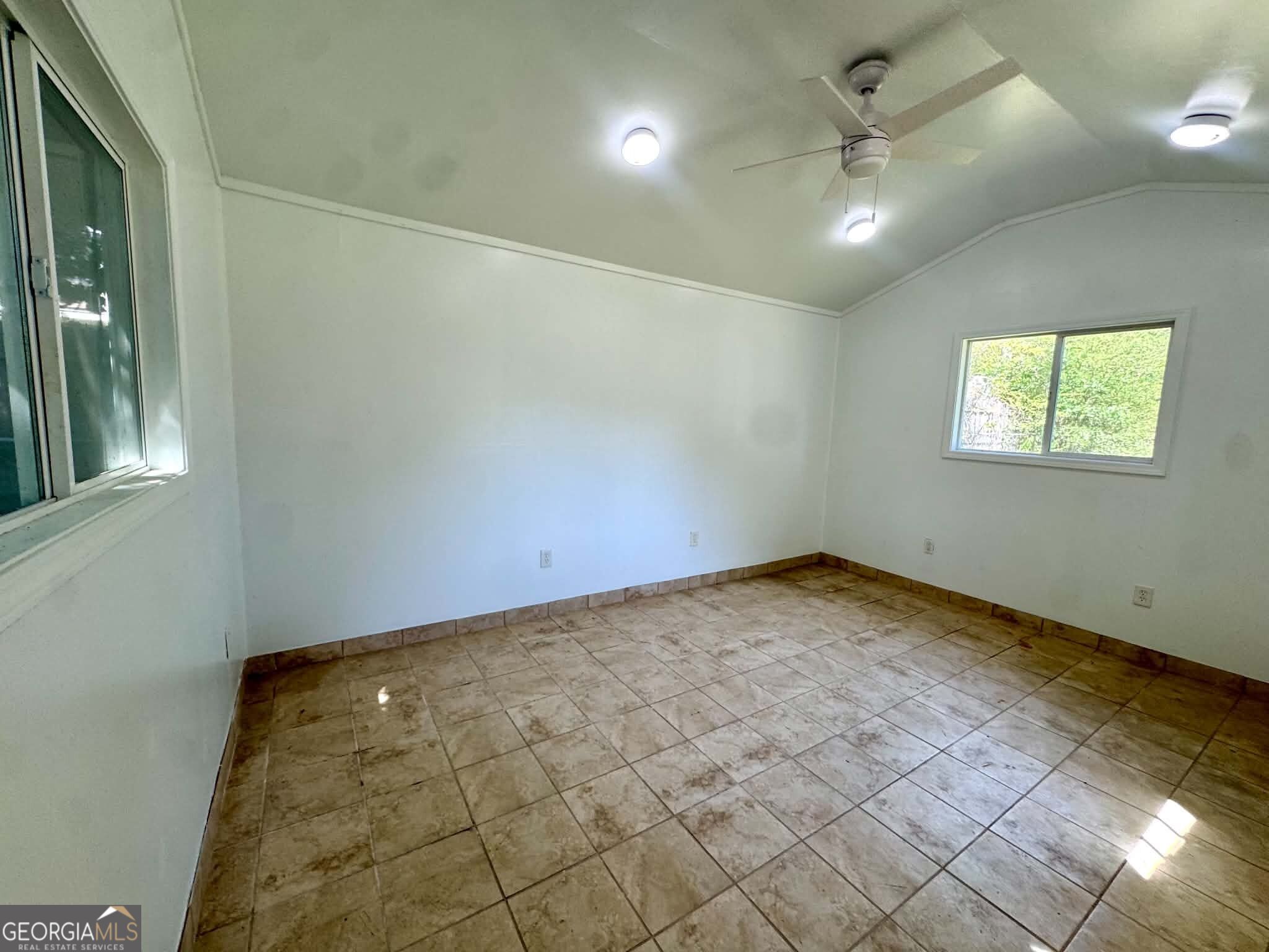 306 Brookwood Drive Property Photo 32