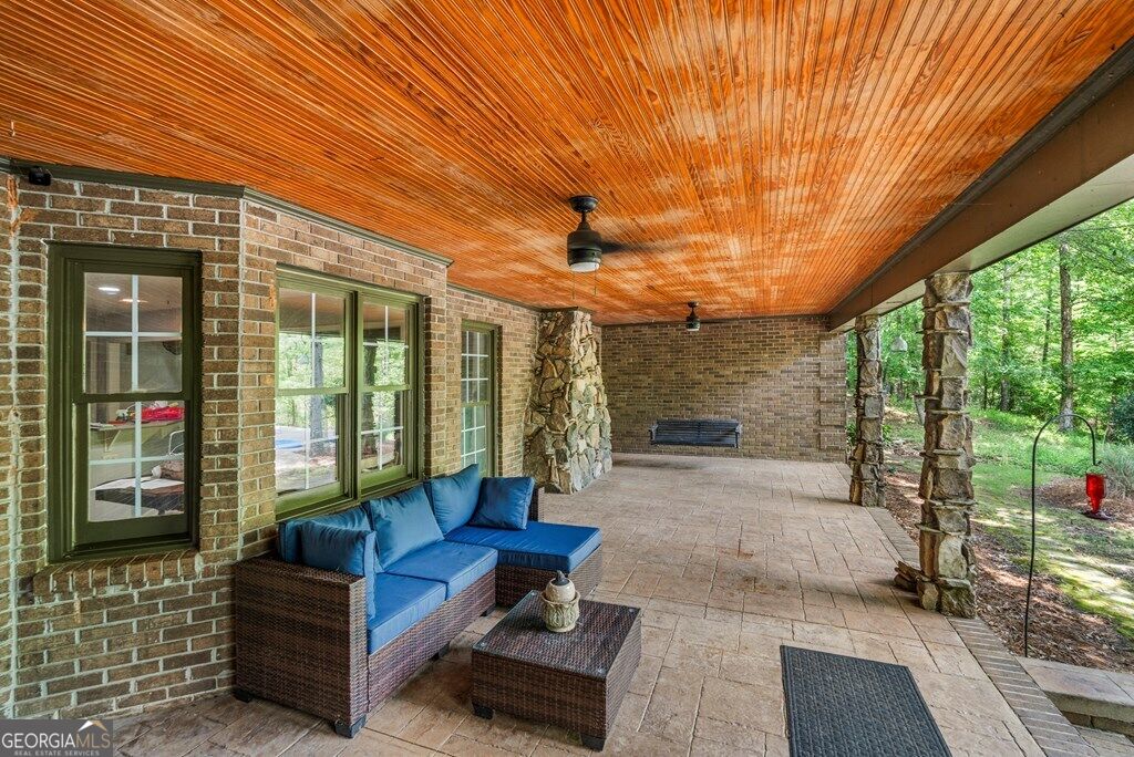 877 Mckee Road Property Photo 38