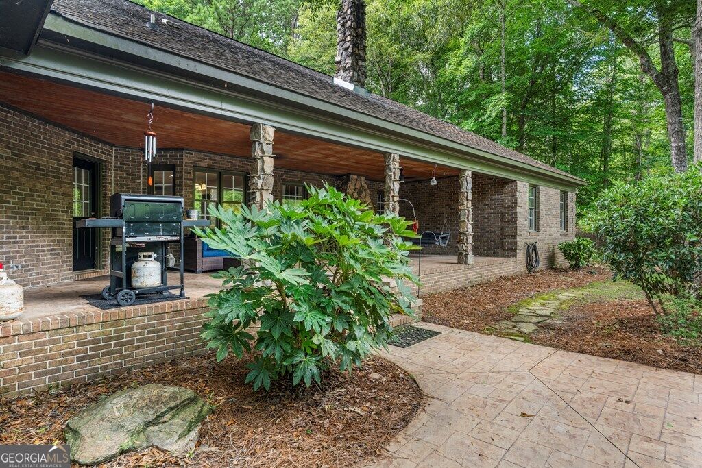 877 Mckee Road Property Photo 39