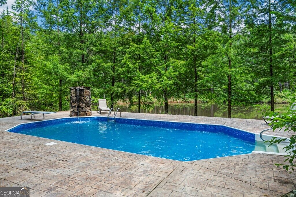 877 Mckee Road Property Photo 41