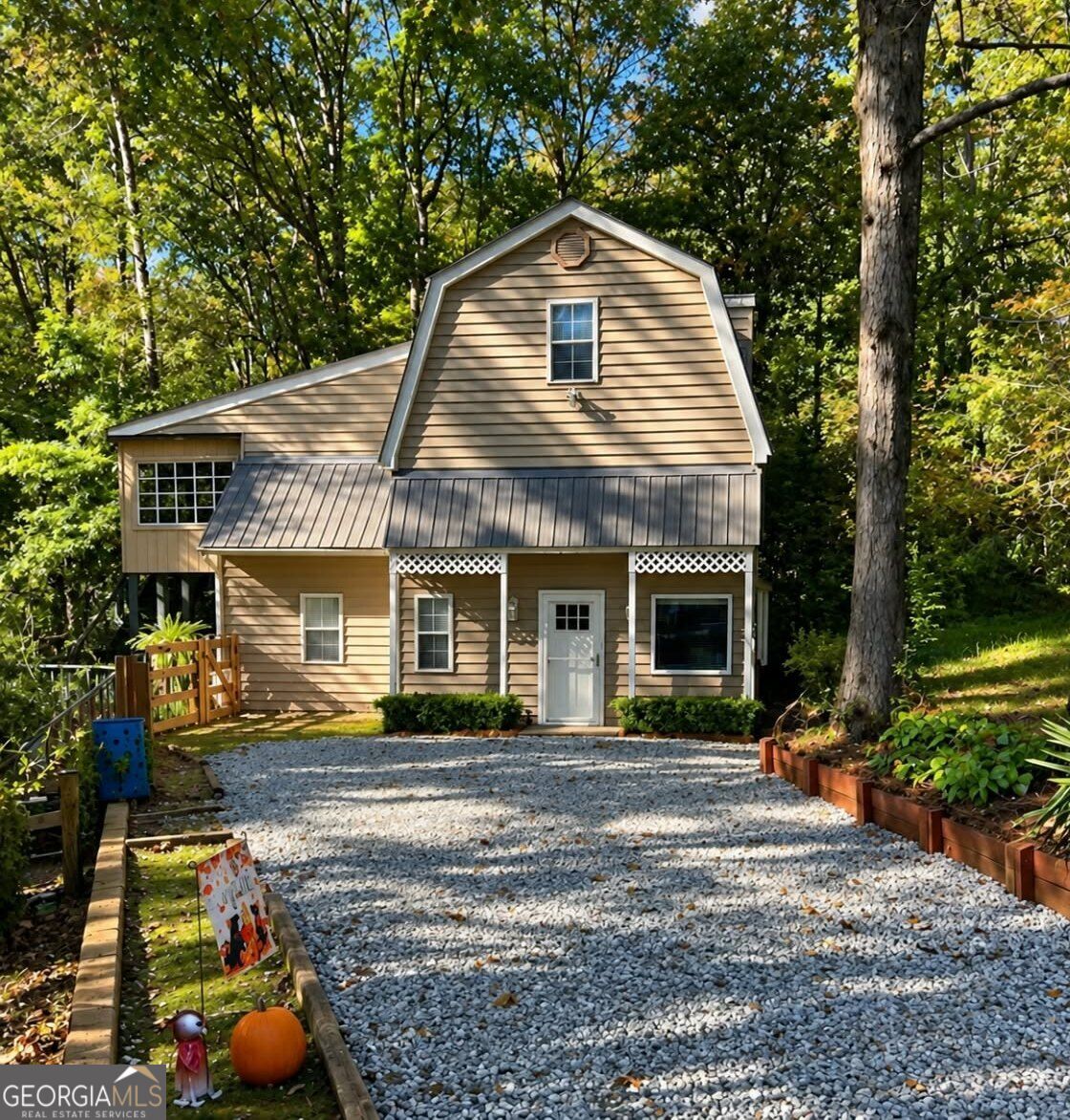 755 Beaver Lake Drive Property Photo 1