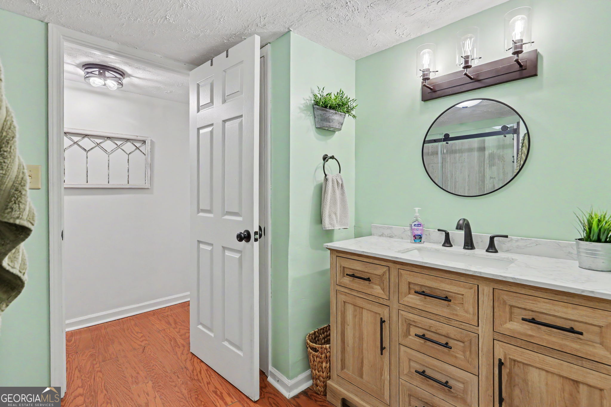 755 Beaver Lake Drive Property Photo 24